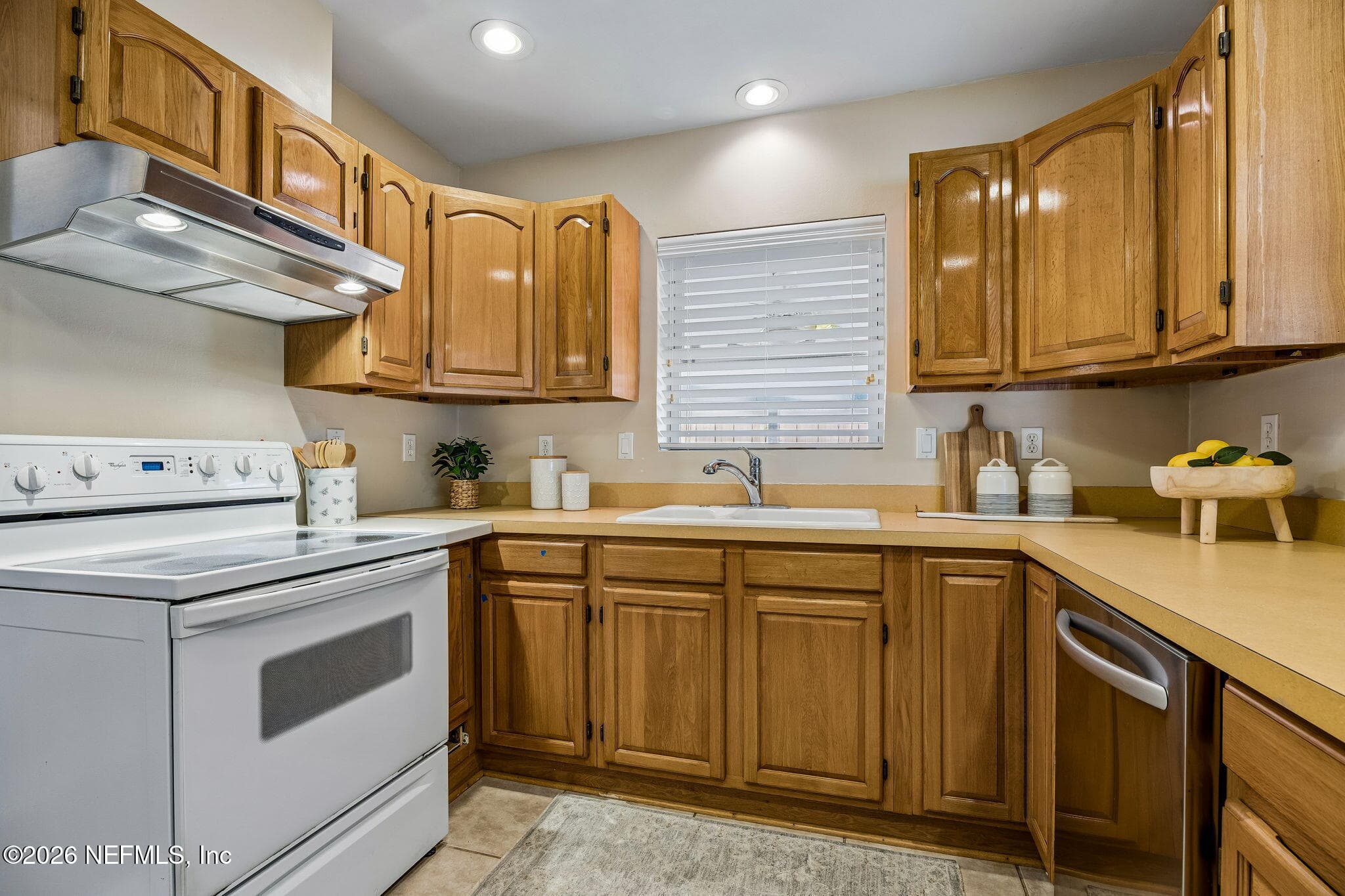Photo 11 of 5448 DIAZ Place, Jacksonville, FL 32210