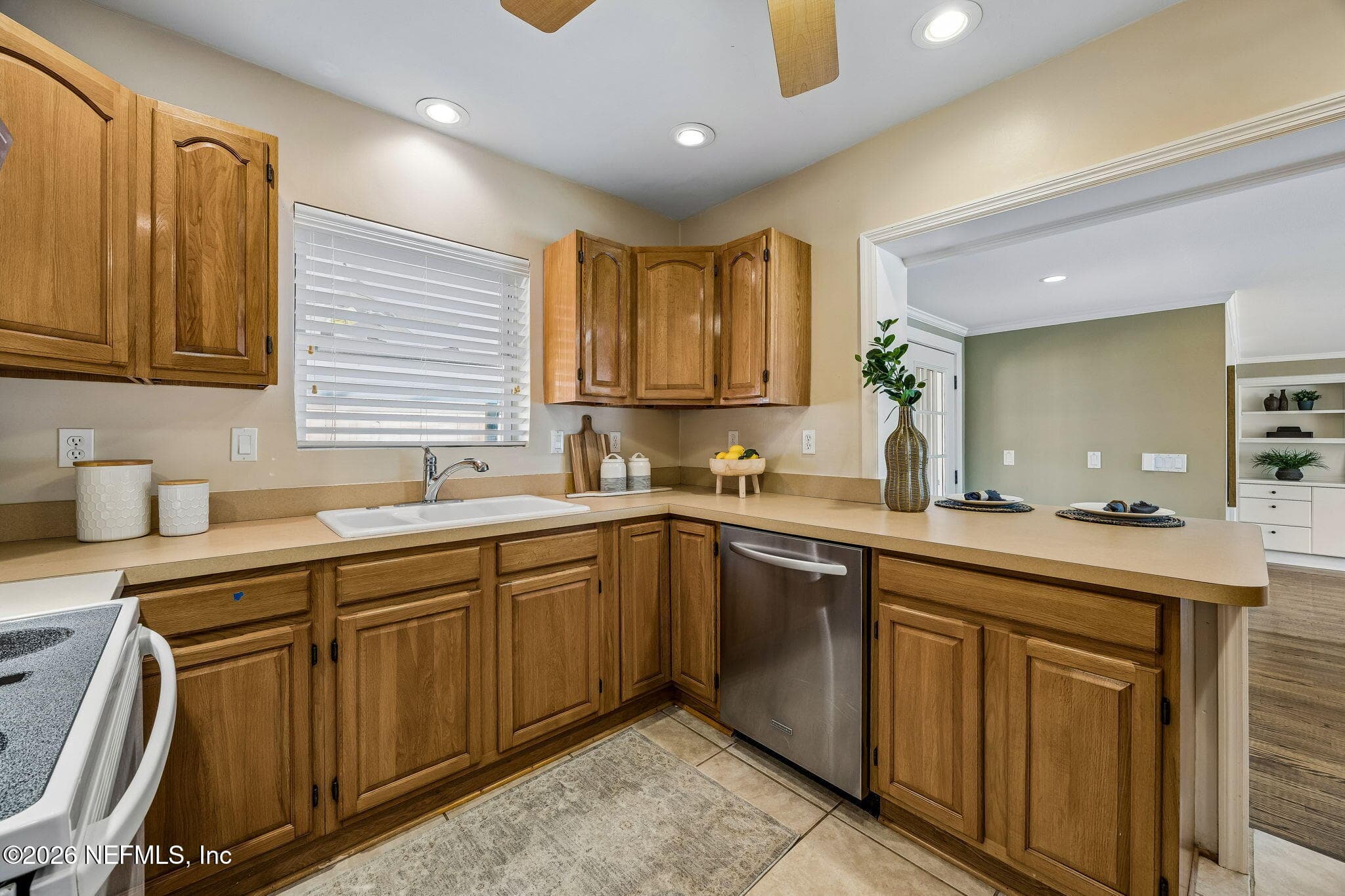 Photo 12 of 5448 DIAZ Place, Jacksonville, FL 32210