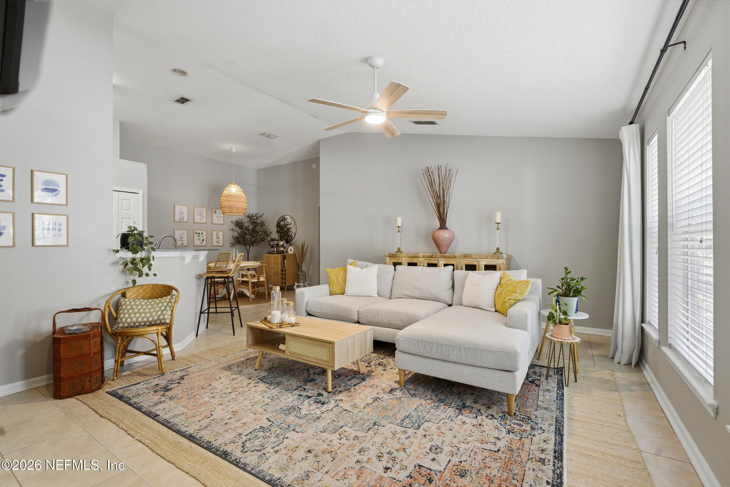 Photo 8 of 27 JARDIN DE MER Place 27, Jacksonville Beach, FL 32250