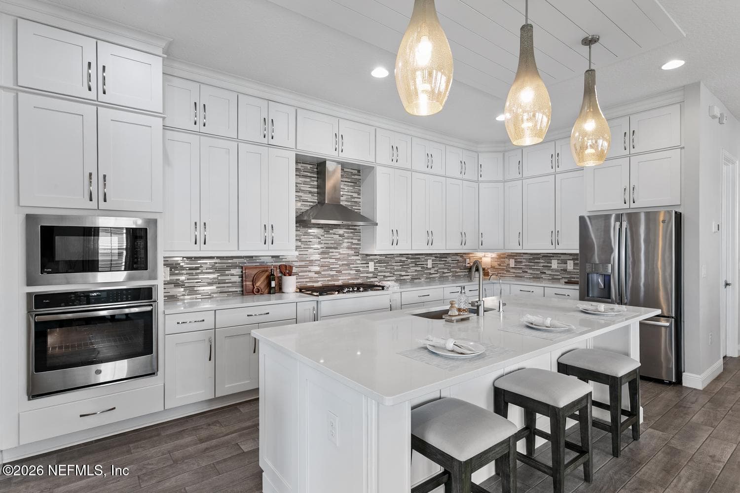 Quartz counter tops throughout — 69 RUM RUNNER Way, St. Johns, FL 32259