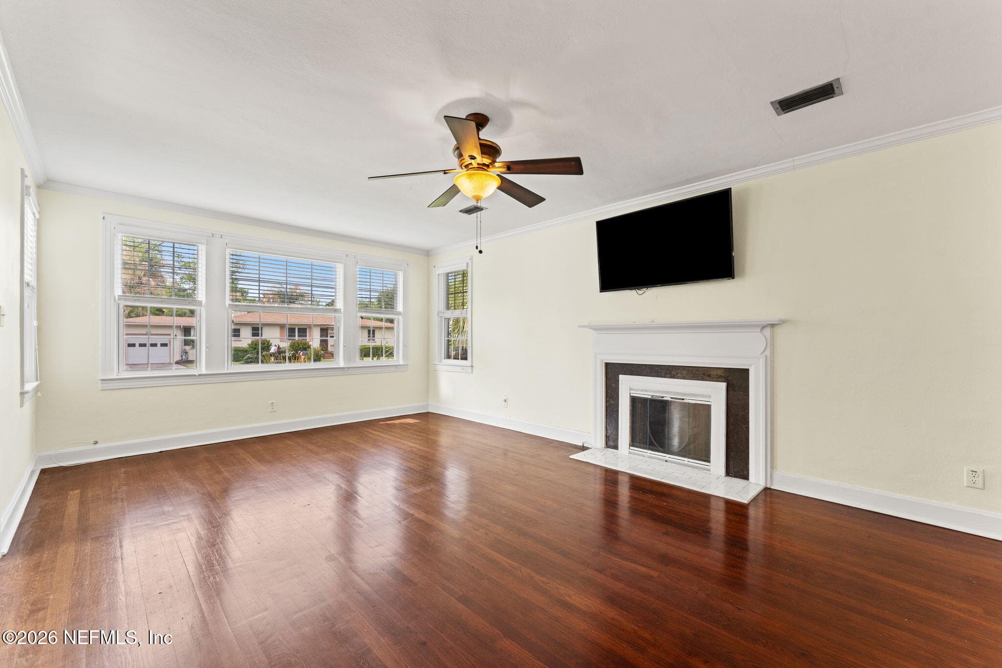 Photo 10 of 4311 DEMEDICI Avenue, Jacksonville, FL 32210