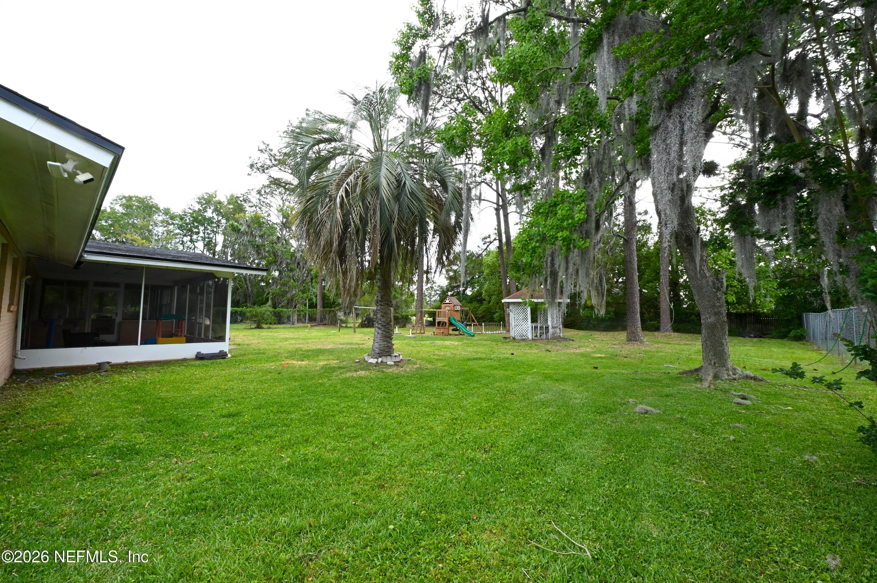 Photo 7 of 7620 DUCLAY FOREST Drive W, Jacksonville, FL 32244
