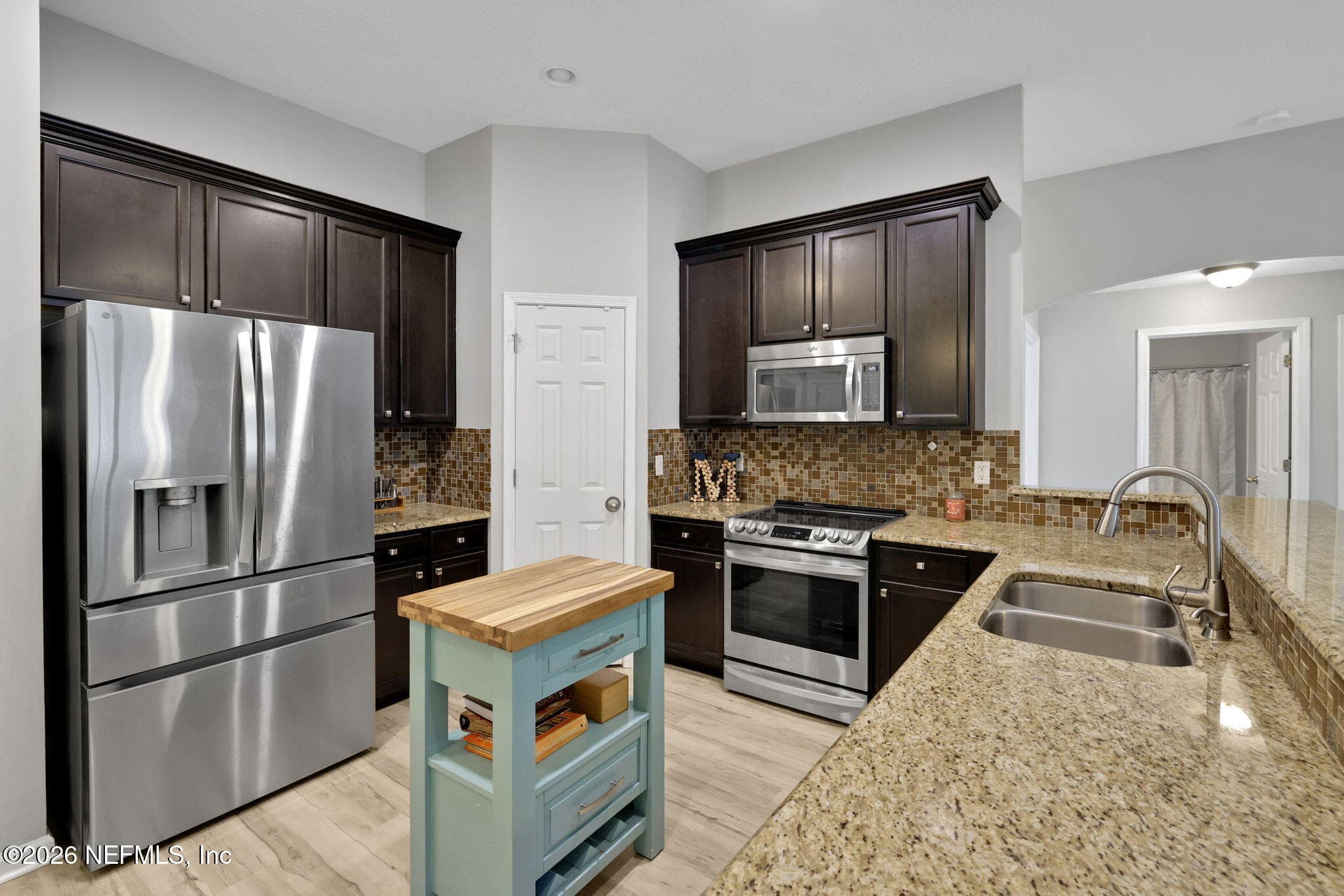 Photo 13 of 1207 CAMP RIDGE Lane, Middleburg, FL 32068
