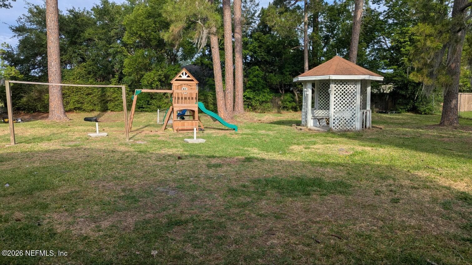 Photo 8 of 7620 DUCLAY FOREST Drive W, Jacksonville, FL 32244