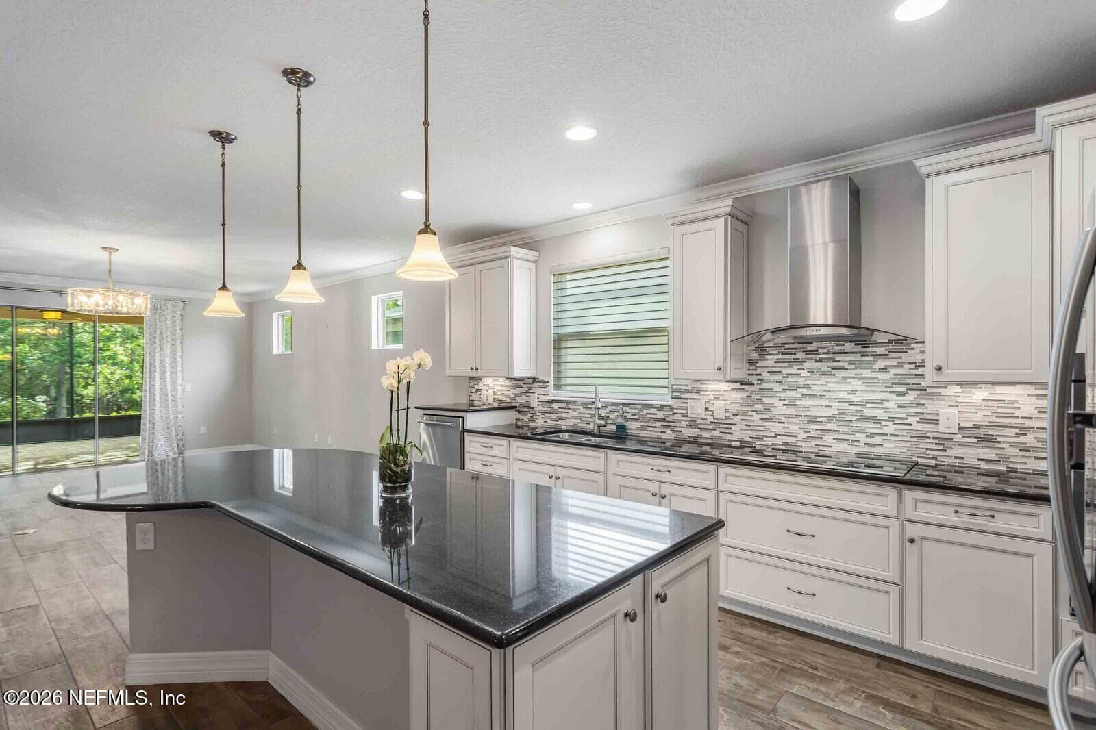 Expansive bar to accommadate bar seating — 129 SWEET PINE Trail, Ponte Vedra, FL 32081