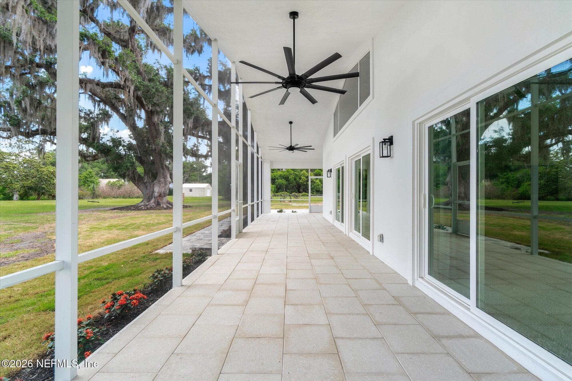 Photo 32 of 111 E GROVELAND Lane, East Palatka, FL 32131