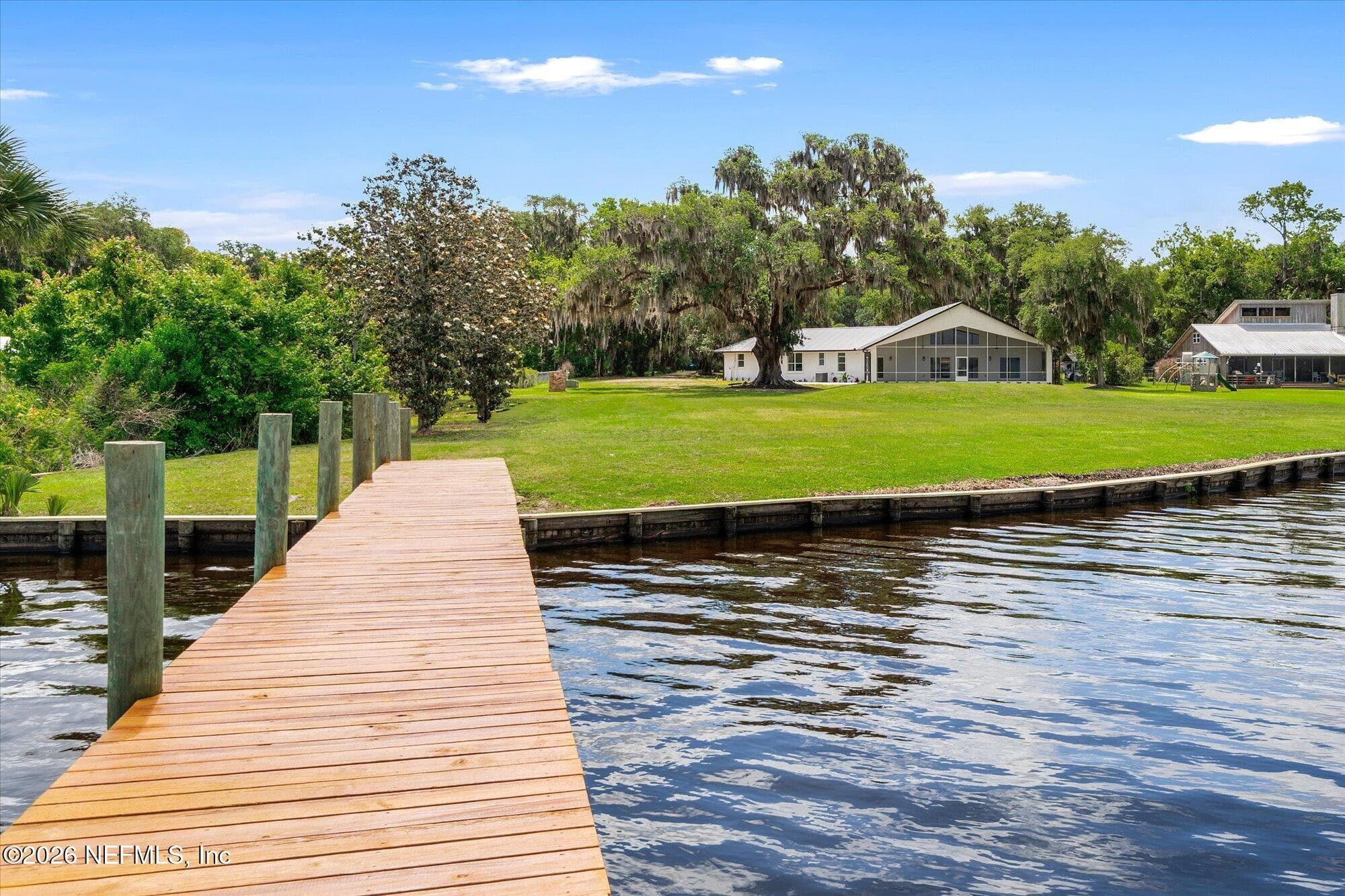 Photo 46 of 111 E GROVELAND Lane, East Palatka, FL 32131