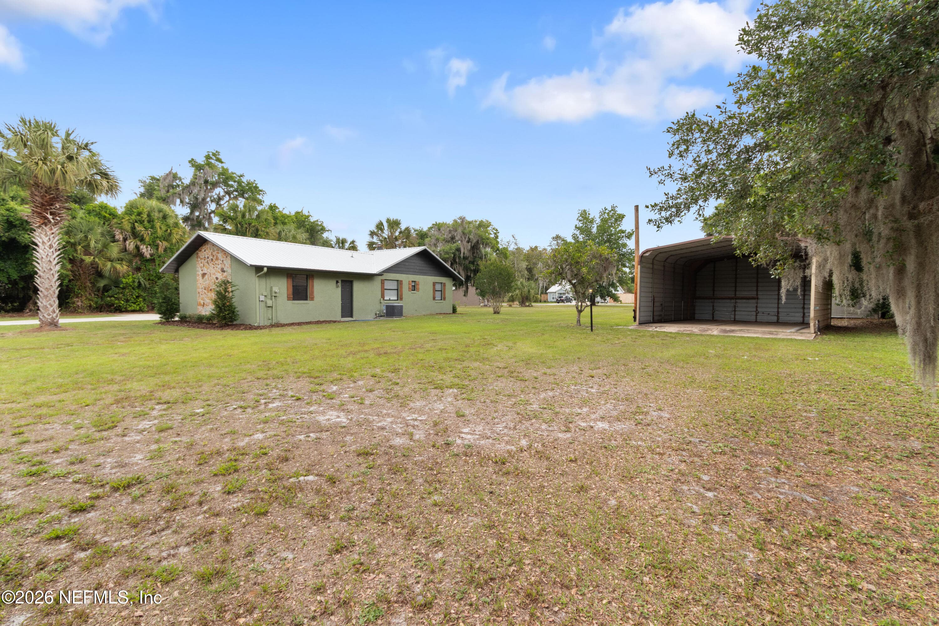 Photo 35 of 226 PORT COMFORT Drive, East Palatka, FL 32177