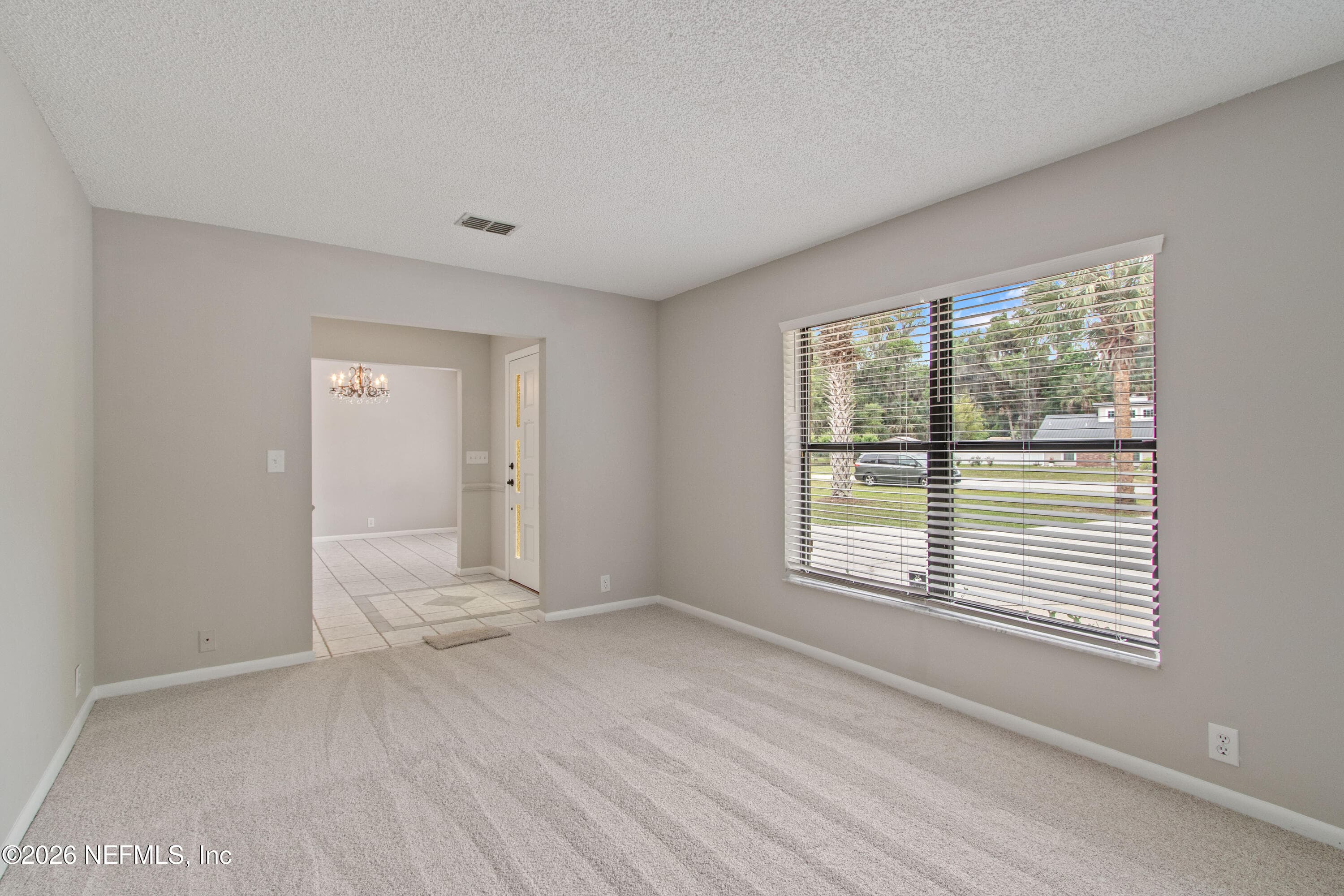 Photo 13 of 226 PORT COMFORT Drive, East Palatka, FL 32177