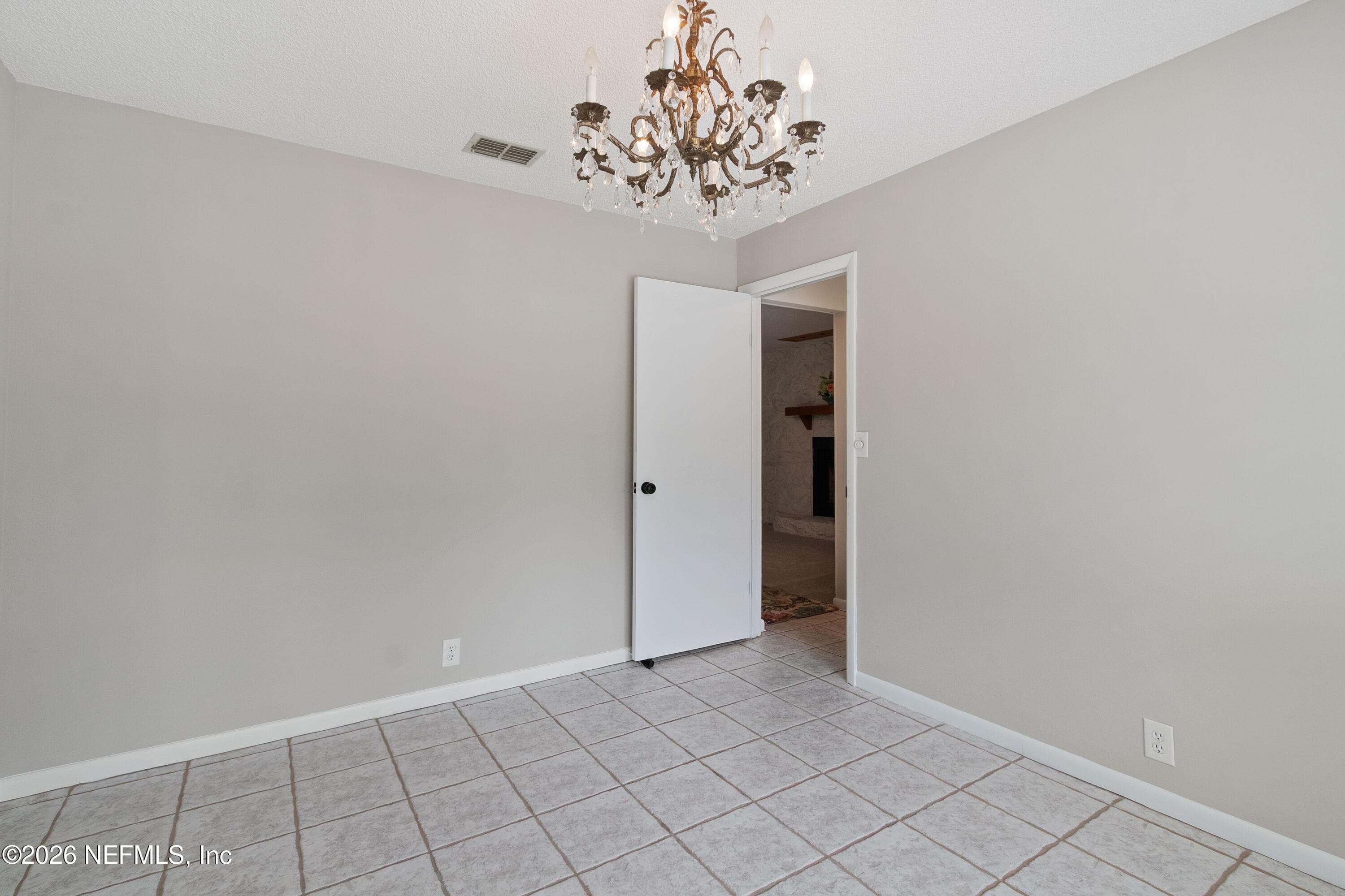 Photo 17 of 226 PORT COMFORT Drive, East Palatka, FL 32177