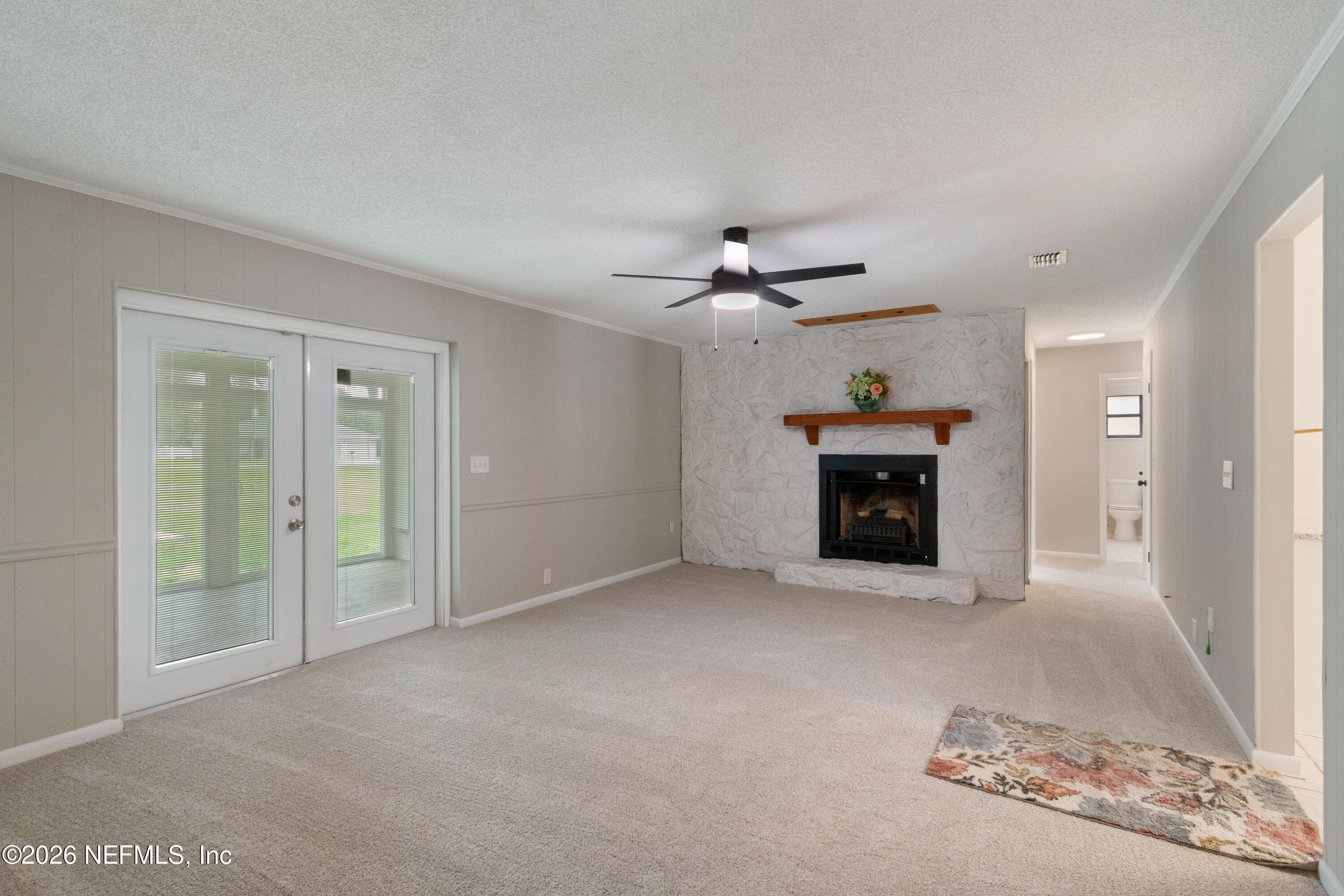 Photo 8 of 226 PORT COMFORT Drive, East Palatka, FL 32177