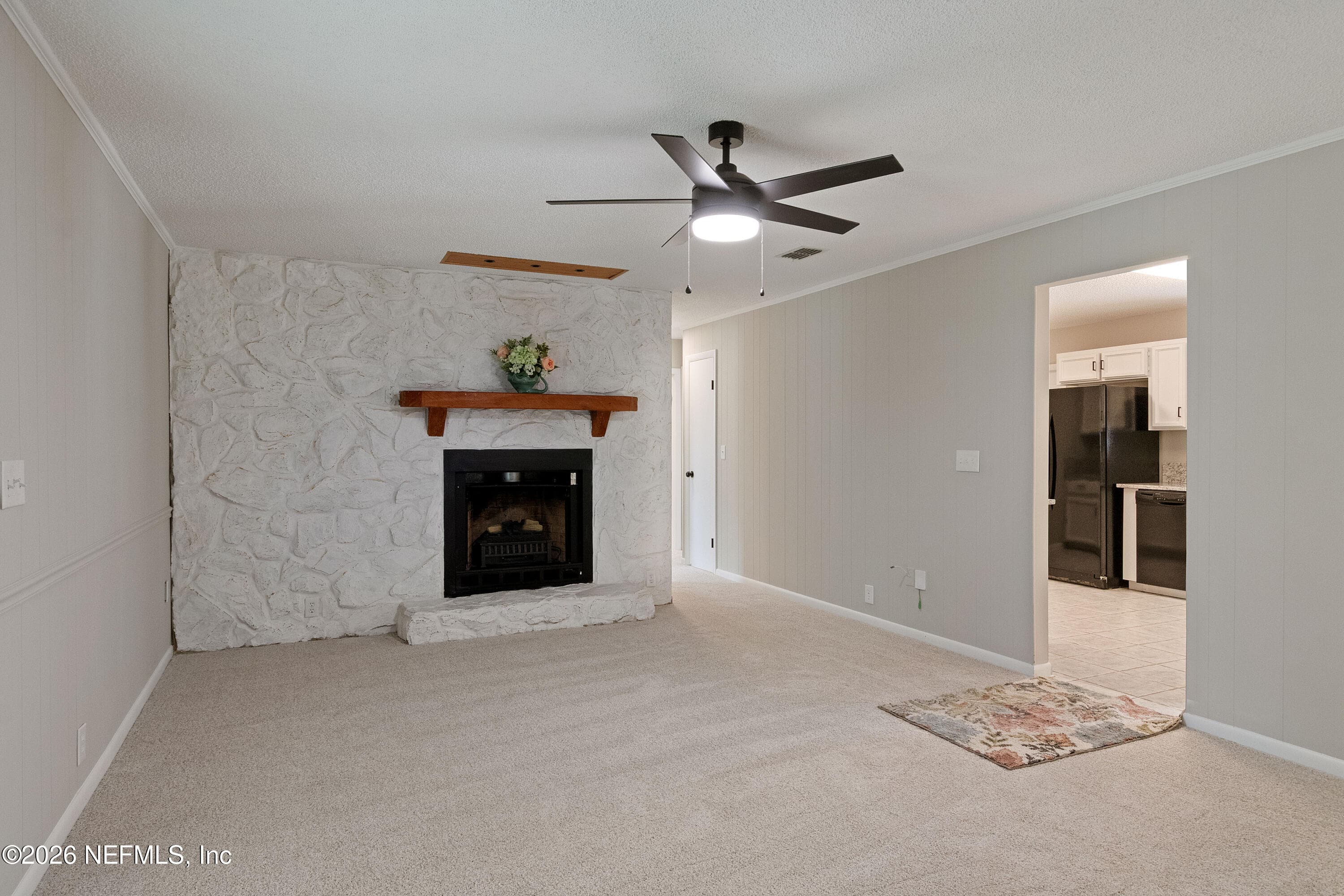 Photo 7 of 226 PORT COMFORT Drive, East Palatka, FL 32177