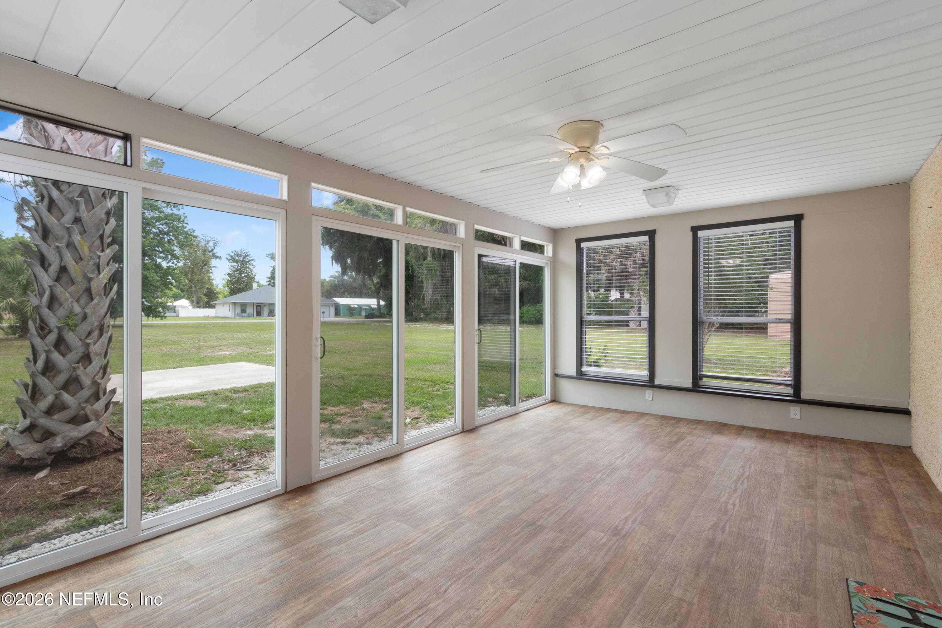 Photo 32 of 226 PORT COMFORT Drive, East Palatka, FL 32177