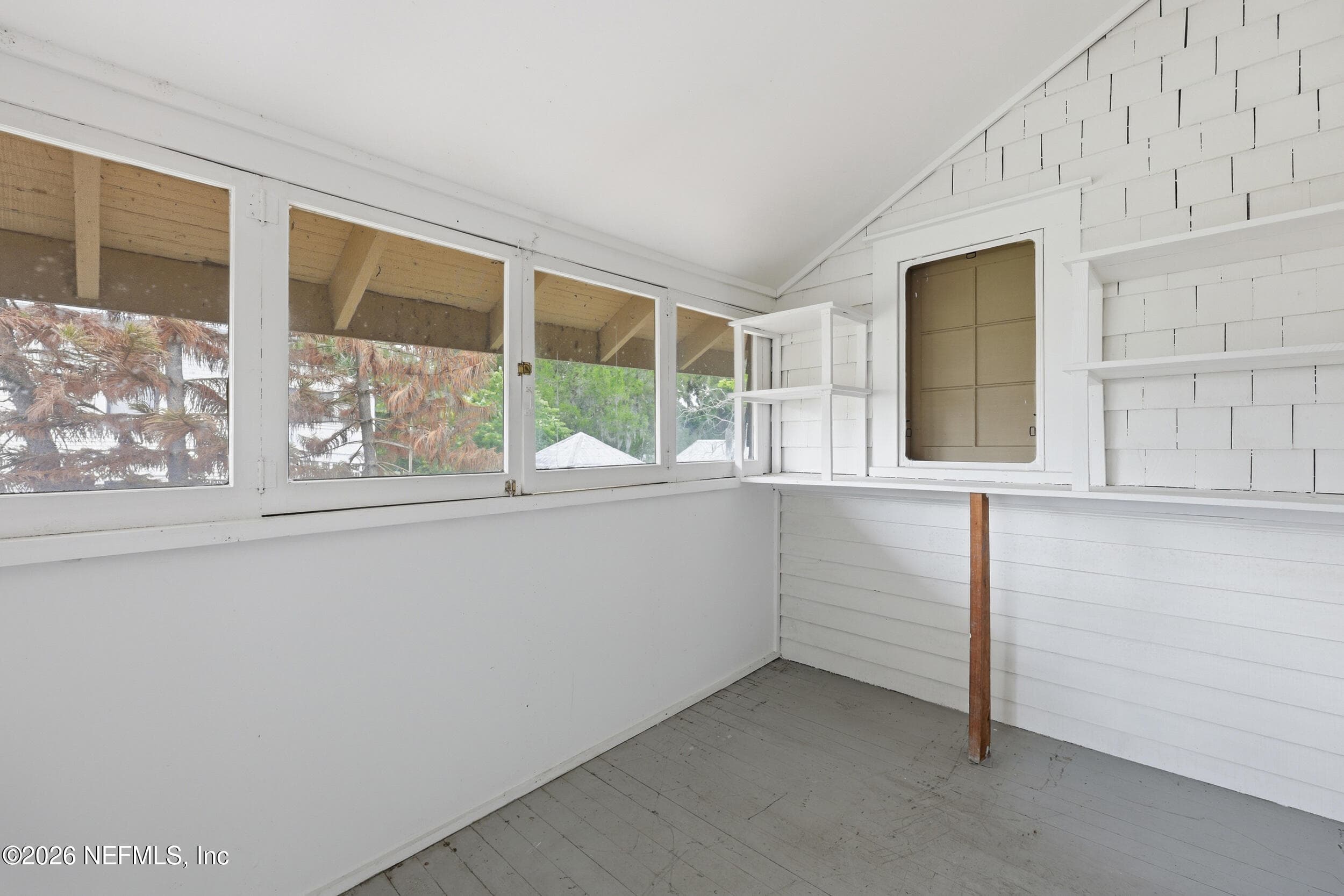Sleeping Porch — 520 RIVER Street, Palatka, FL 32177