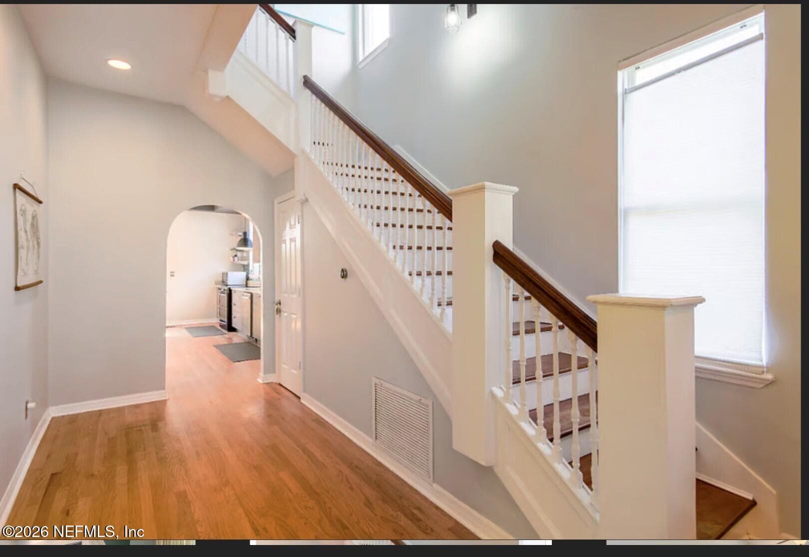 Photo 5 of 38 W 10TH Street, Jacksonville, FL 32206