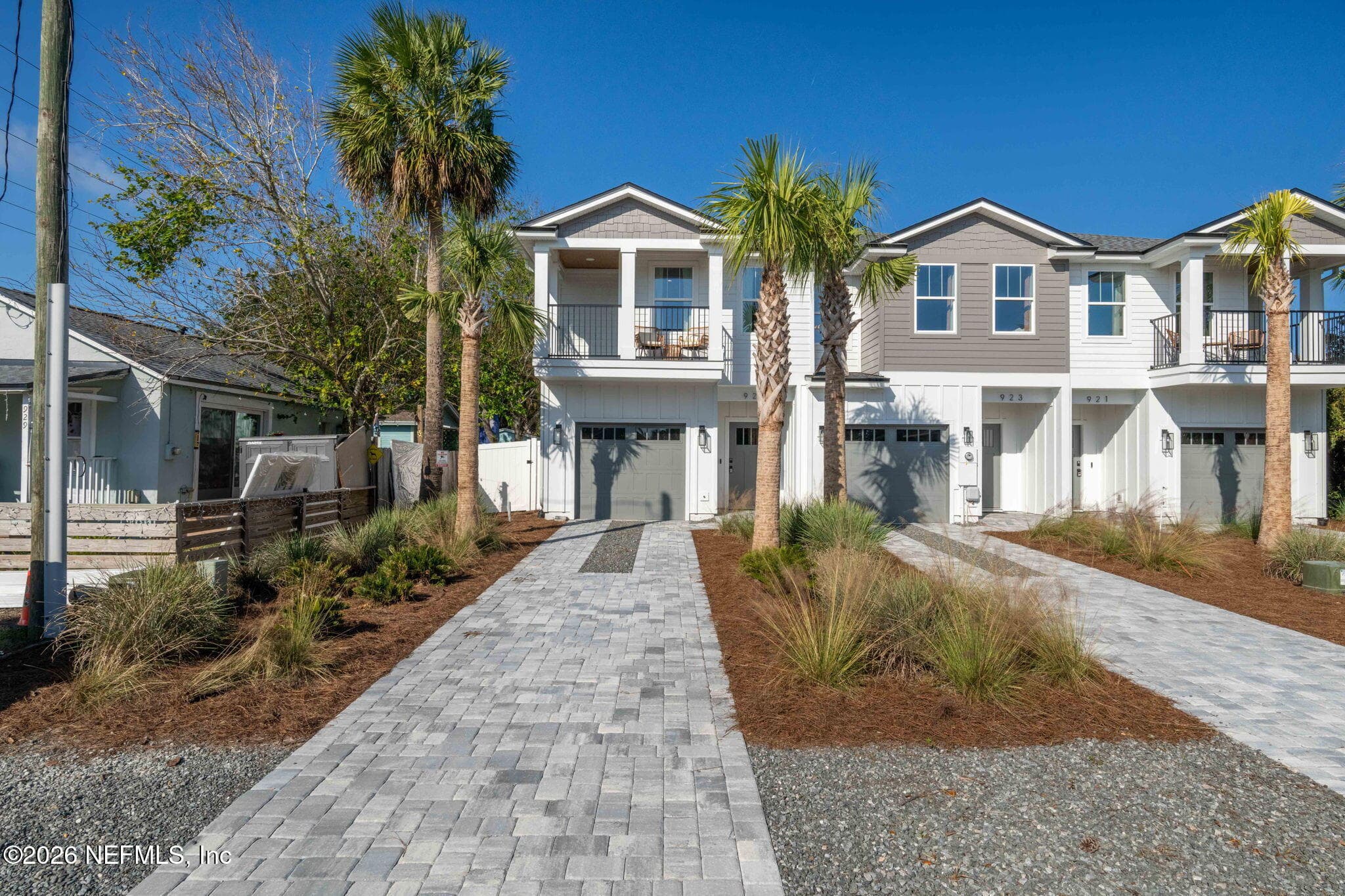 Paver driveway with additional parking — 925 2ND Avenue S, Jacksonville Beach, FL 32250