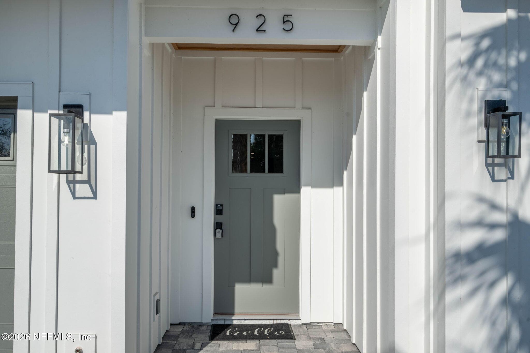 Fiberglass exterior doors with rot-resistant jambs and thresholds — 925 2ND Avenue S, Jacksonville Beach, FL 32250