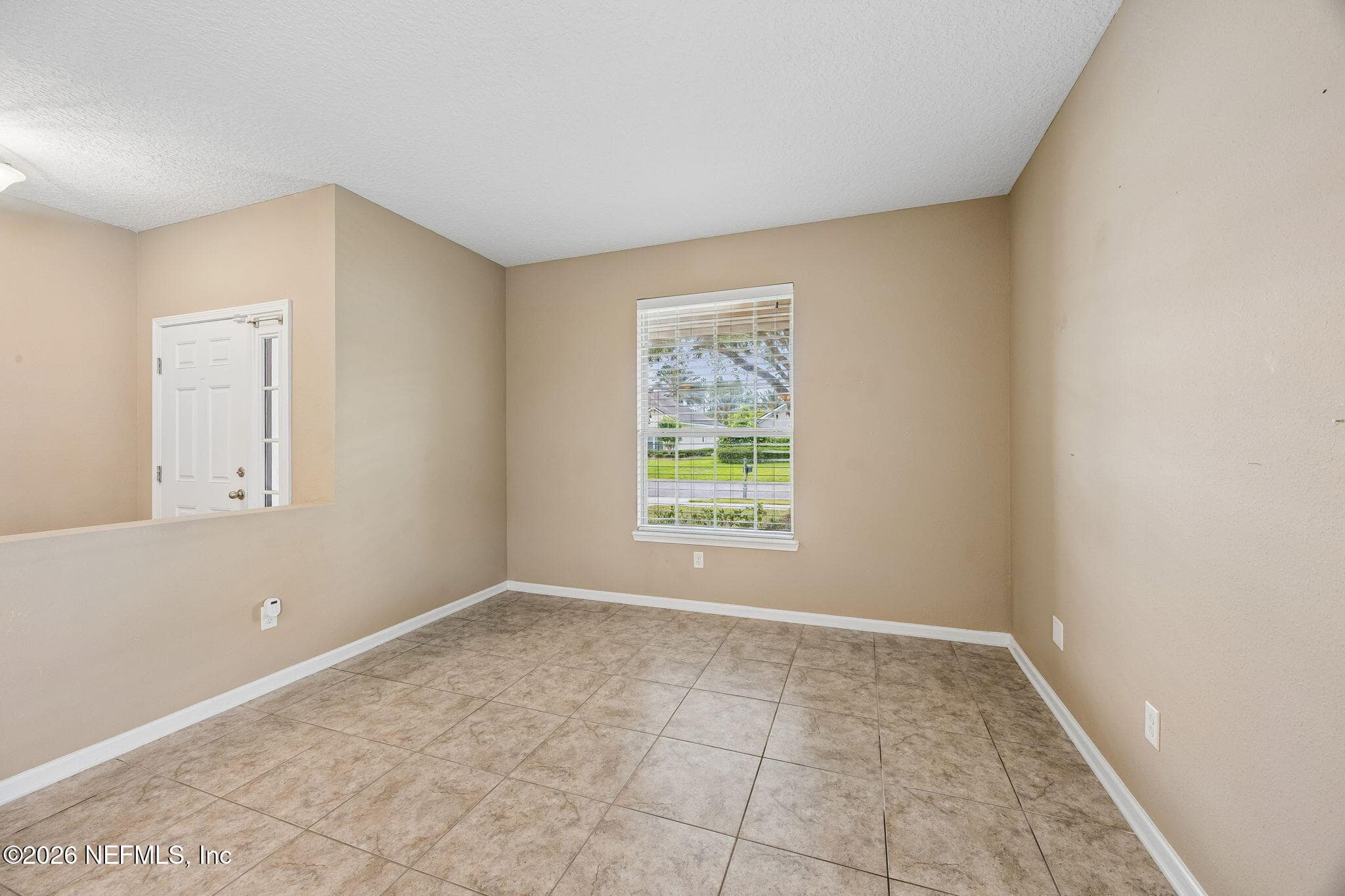 Photo 8 of 417 ADELAIDE Drive, St. Johns, FL 32259