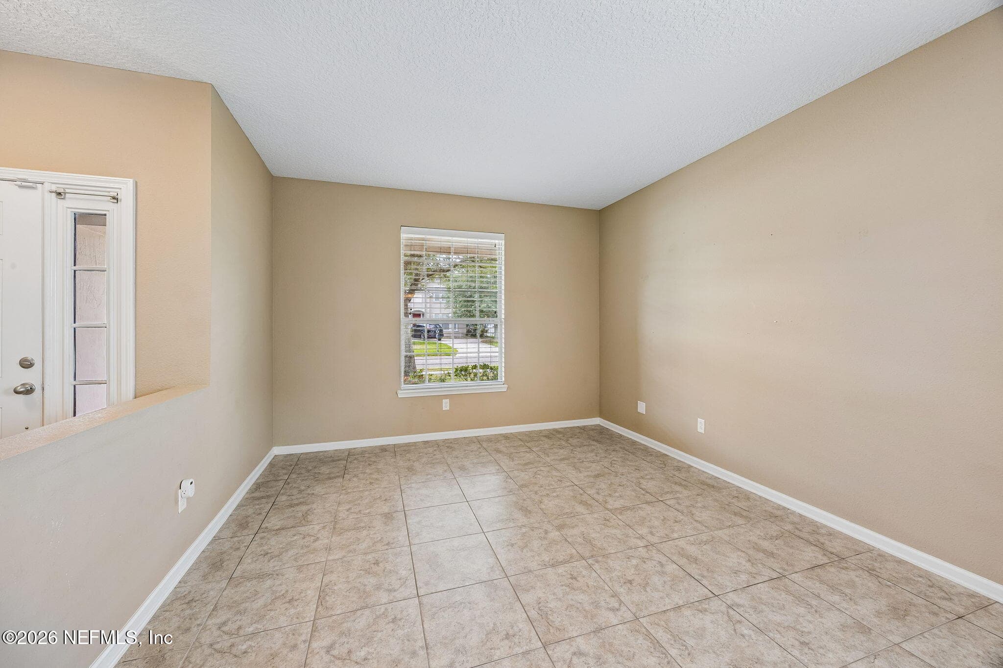 Photo 11 of 417 ADELAIDE Drive, St. Johns, FL 32259