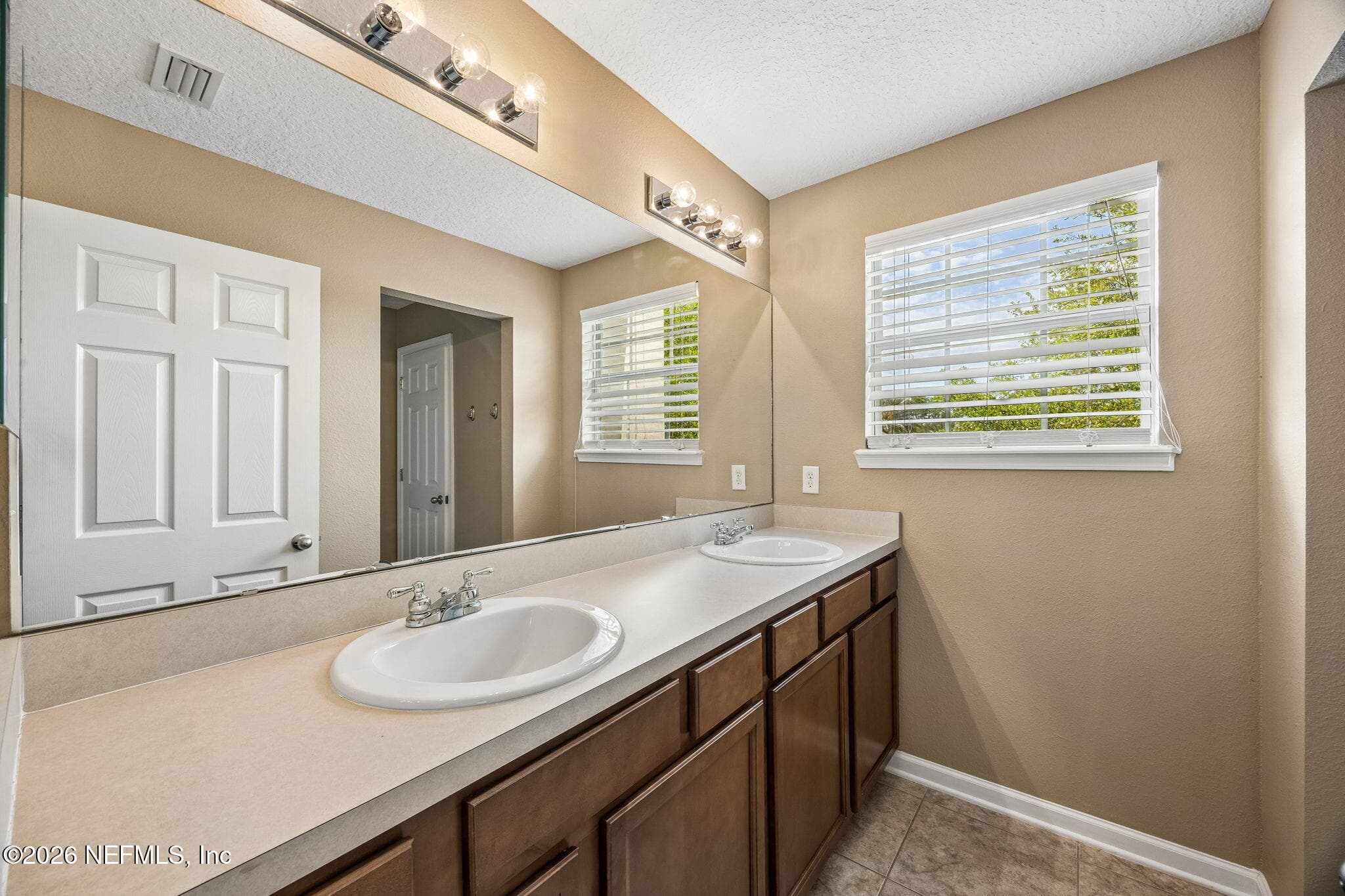 Photo 32 of 417 ADELAIDE Drive, St. Johns, FL 32259