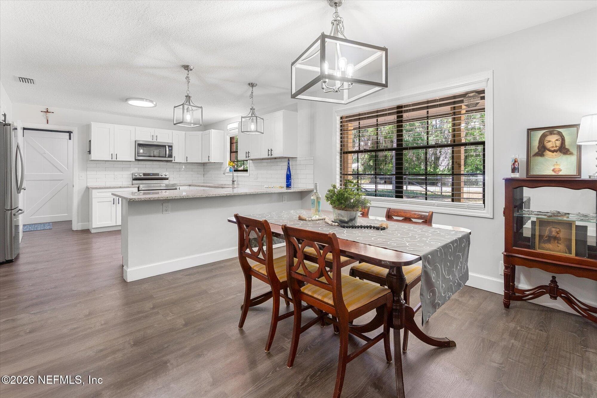 Photo 7 of 155 CAROLE Road, Palatka, FL 32177
