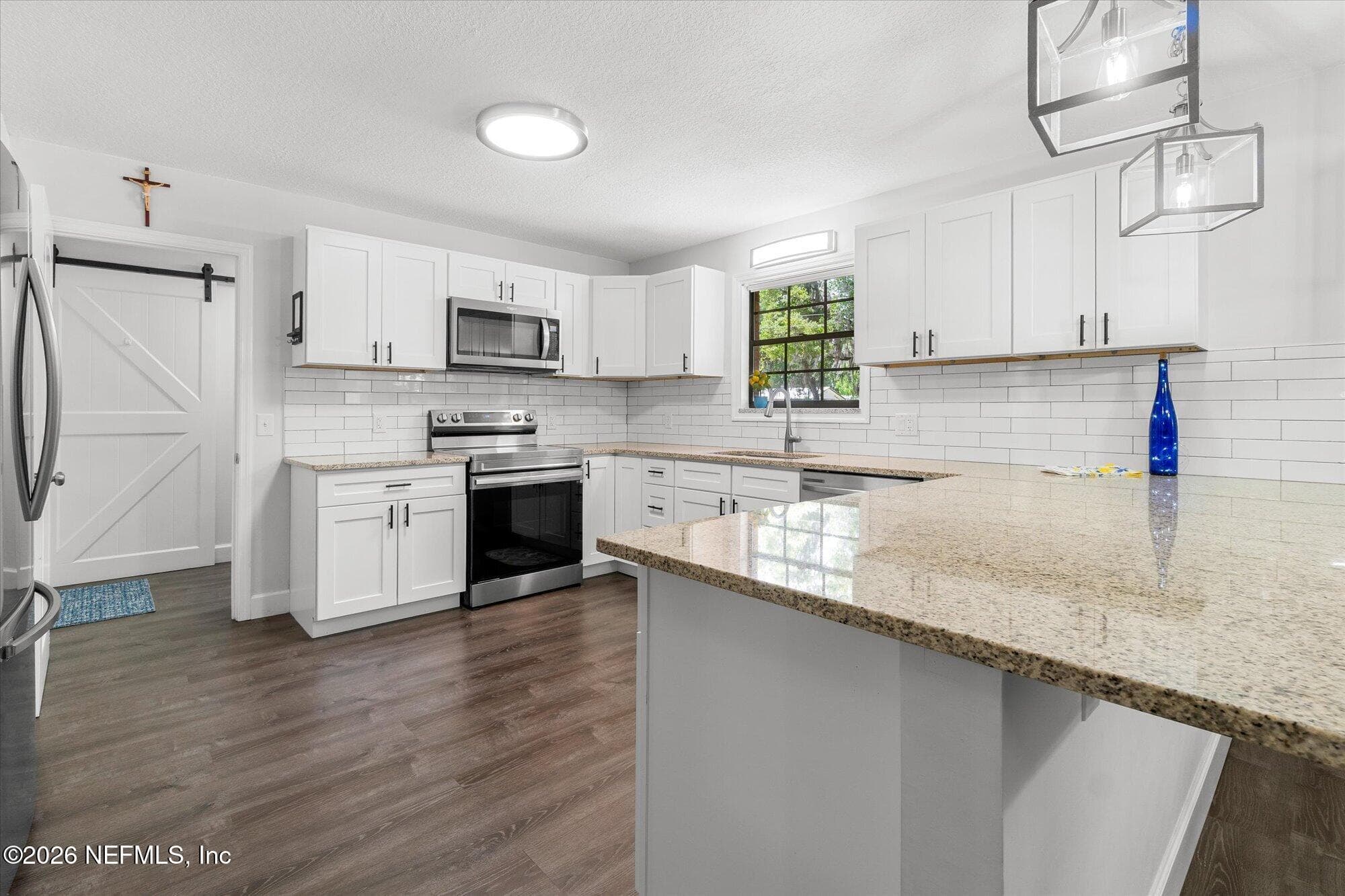 Photo 8 of 155 CAROLE Road, Palatka, FL 32177