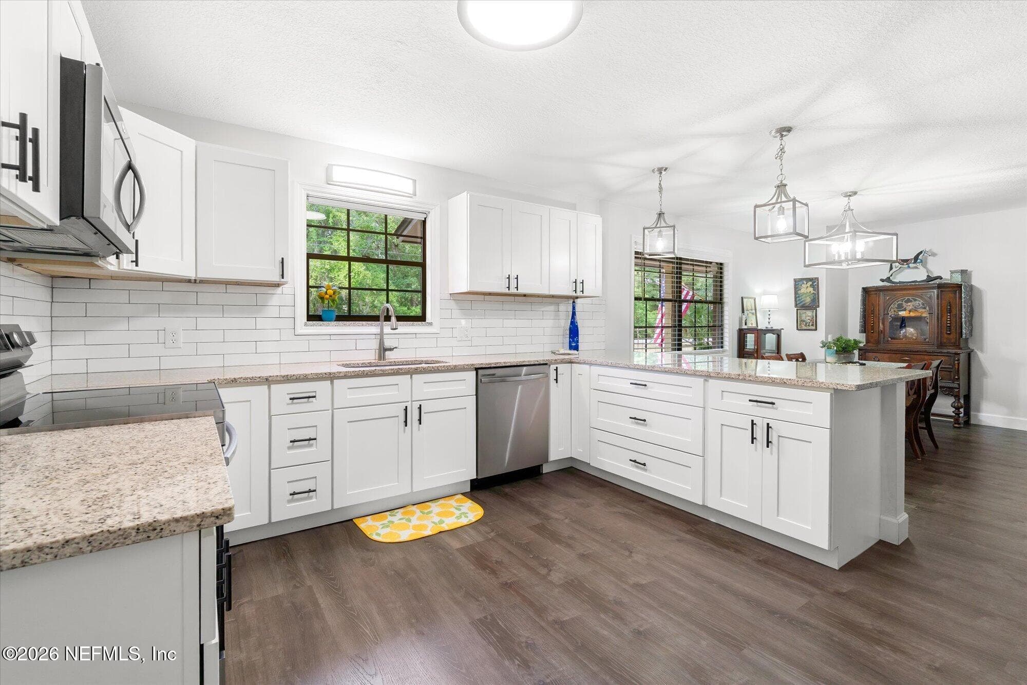 Photo 10 of 155 CAROLE Road, Palatka, FL 32177