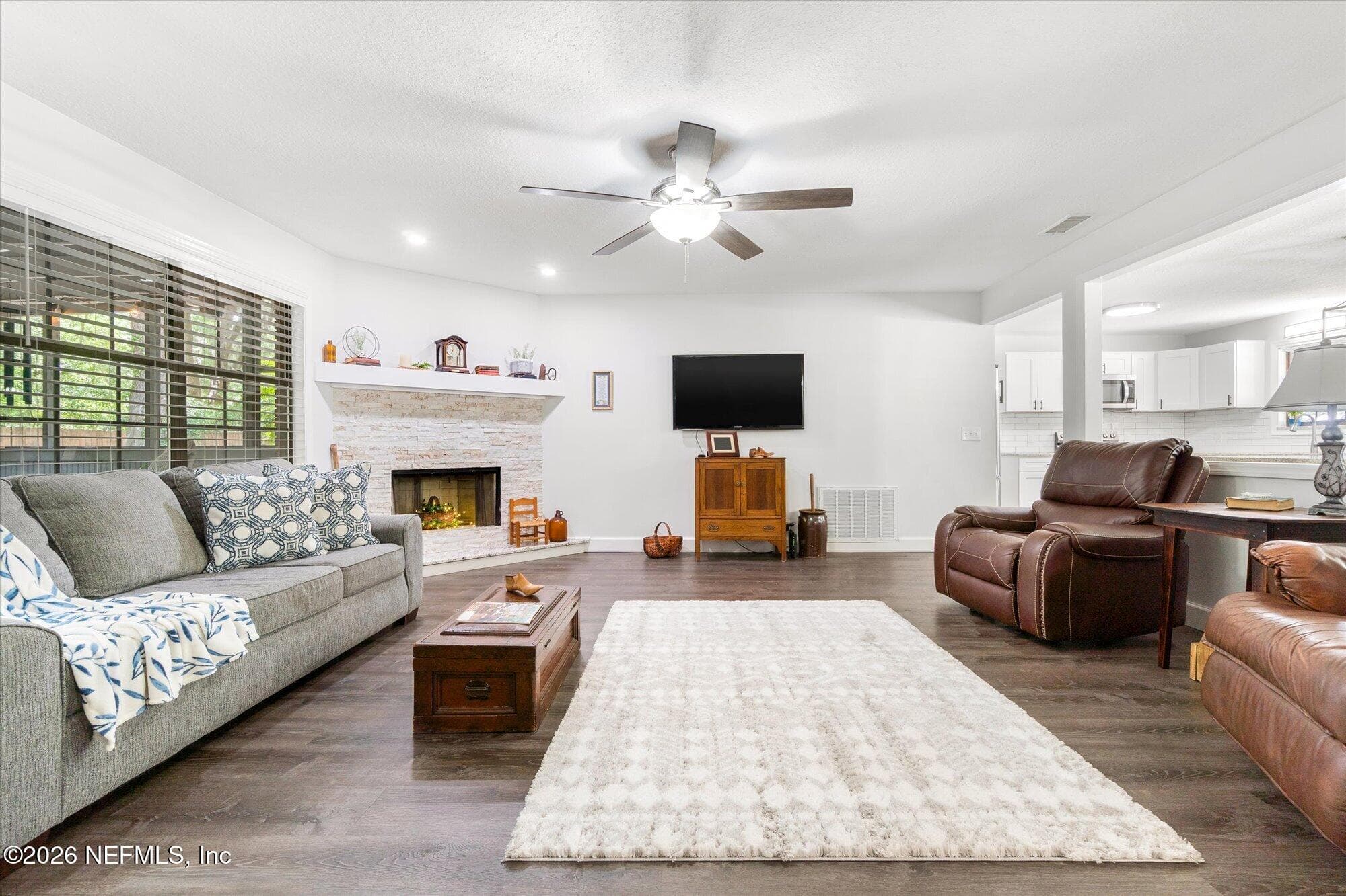 Photo 15 of 155 CAROLE Road, Palatka, FL 32177