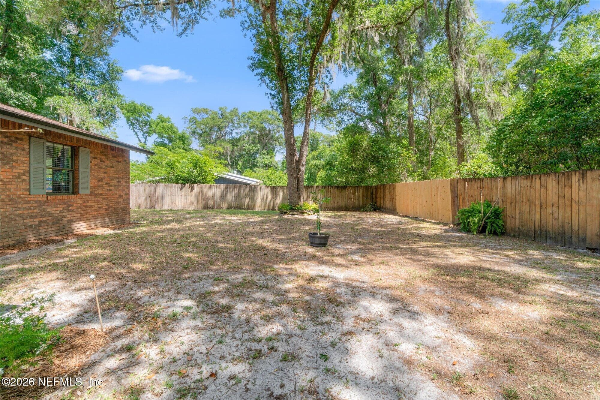 Photo 32 of 155 CAROLE Road, Palatka, FL 32177