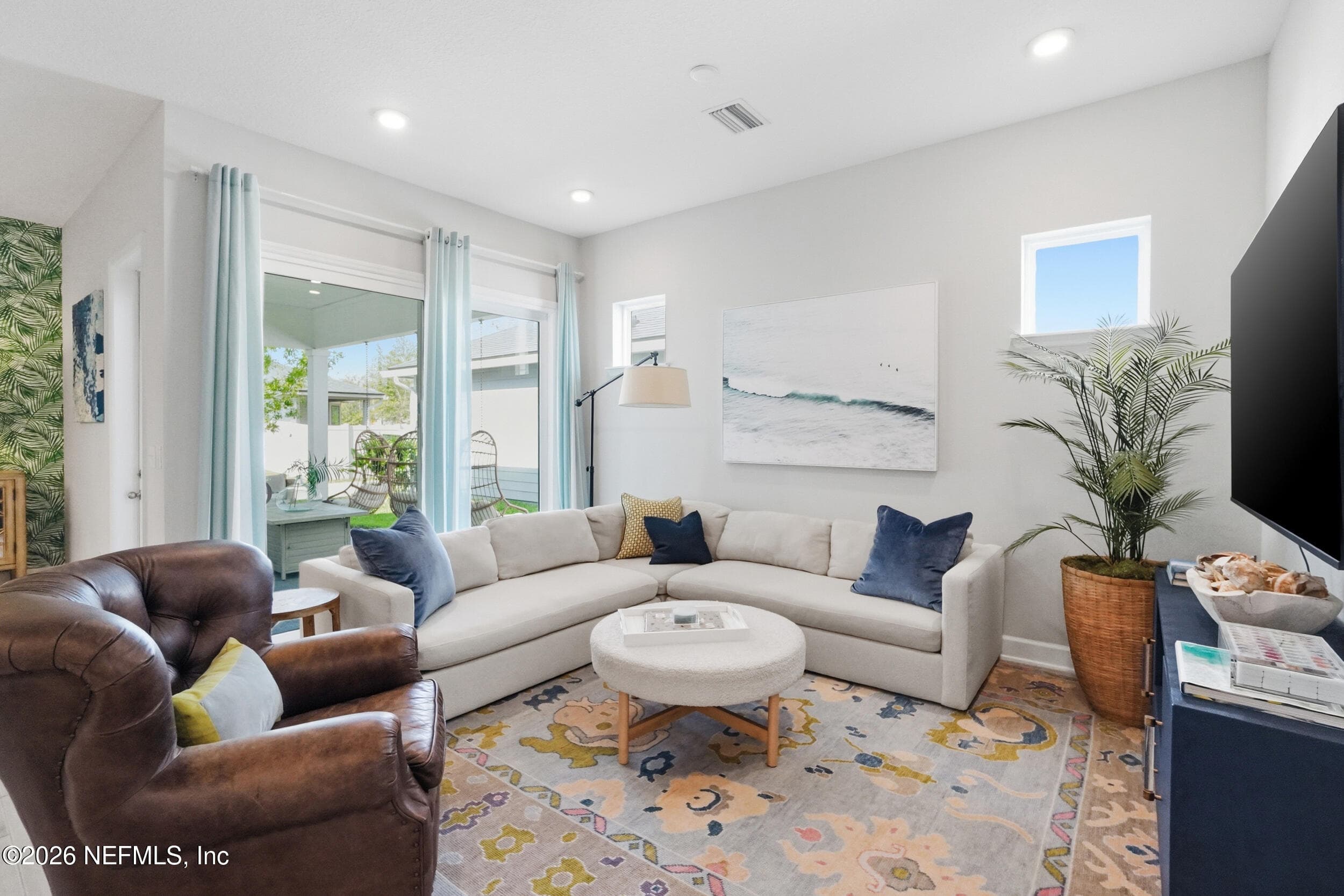 Family Room and view of back patio — 185 PARK CENTER Avenue, Ponte Vedra, FL 32081