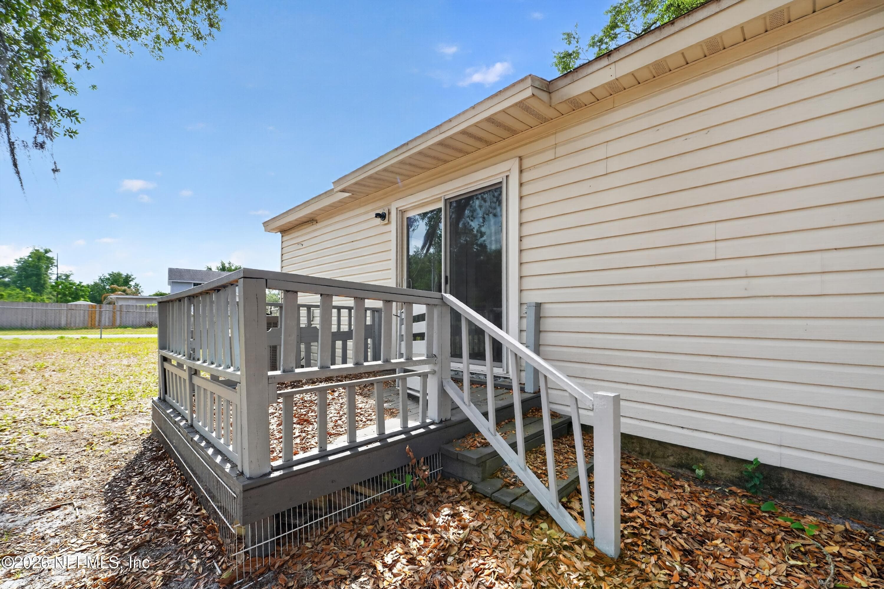 Photo 27 of 7807 KNOLL Drive N, Jacksonville, FL 32221