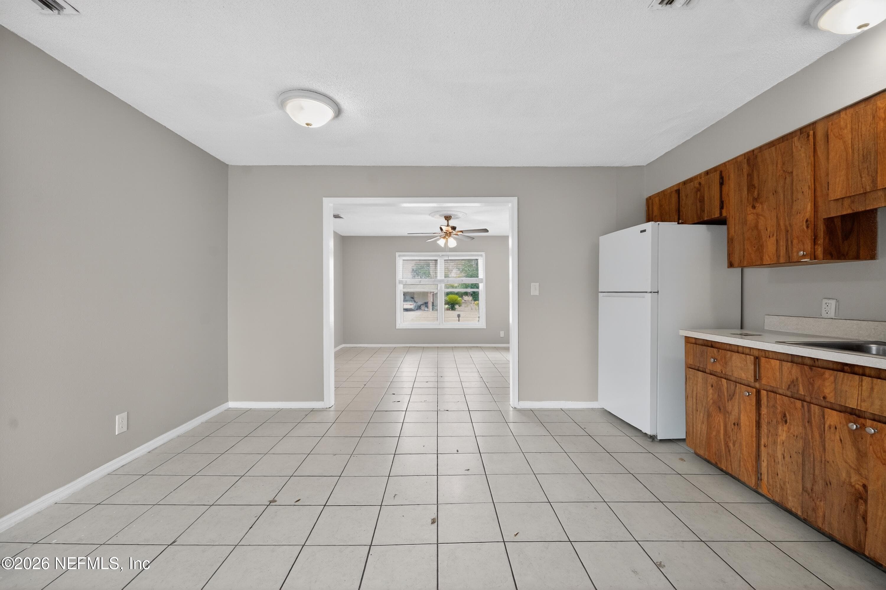 Photo 12 of 7807 KNOLL Drive N, Jacksonville, FL 32221
