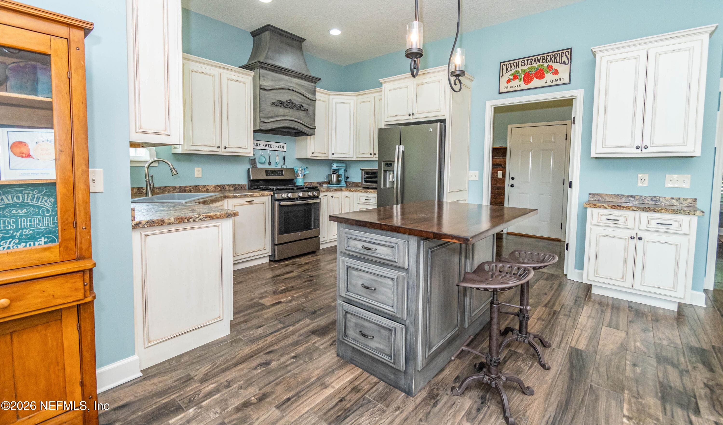 Photo 12 of 7016 OAKRIDGE Drive, Glen St. Mary, FL 32040