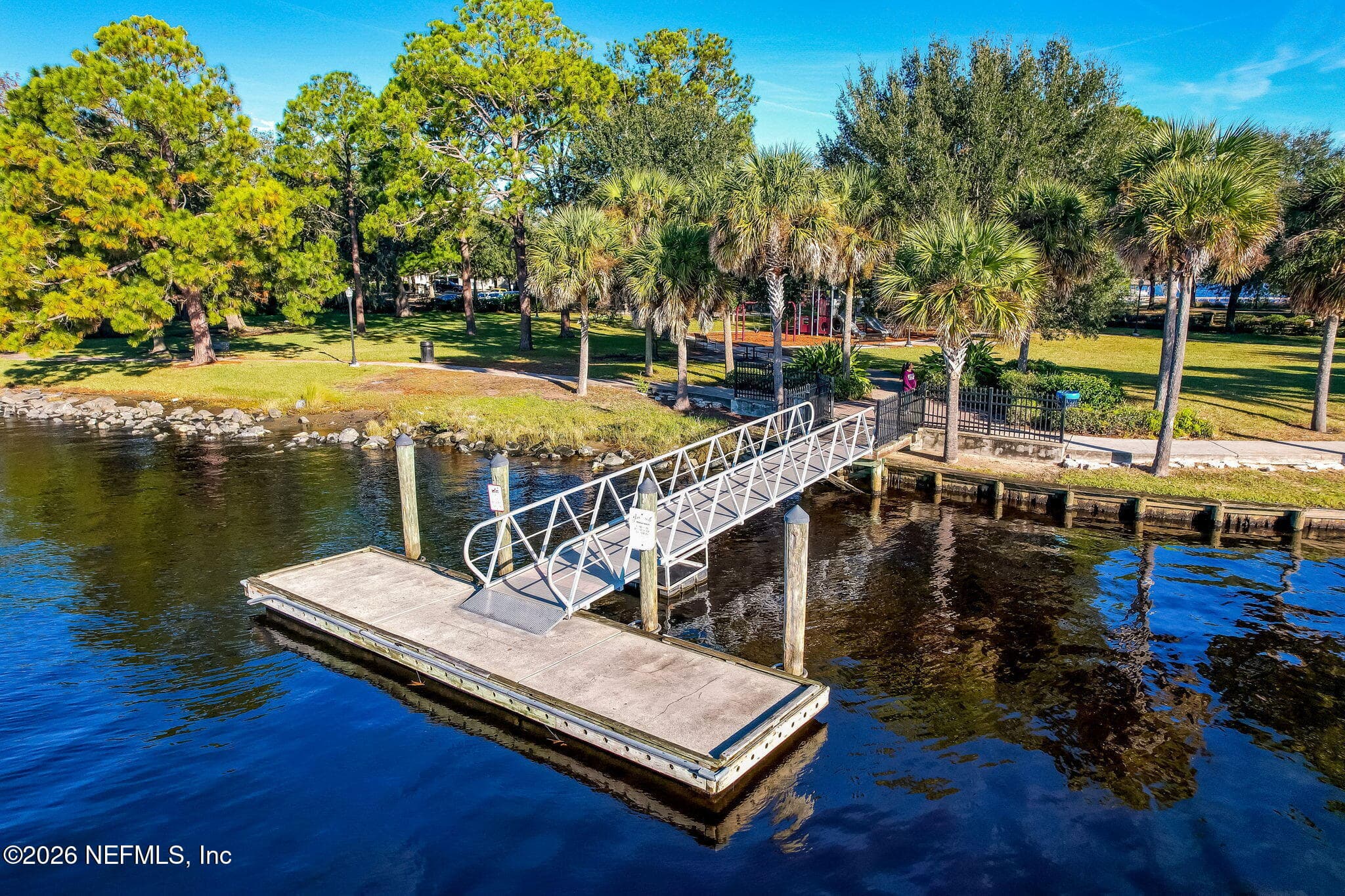 Drop by on your boat! — 4338 GARIBALDI Avenue, Jacksonville, FL 32210