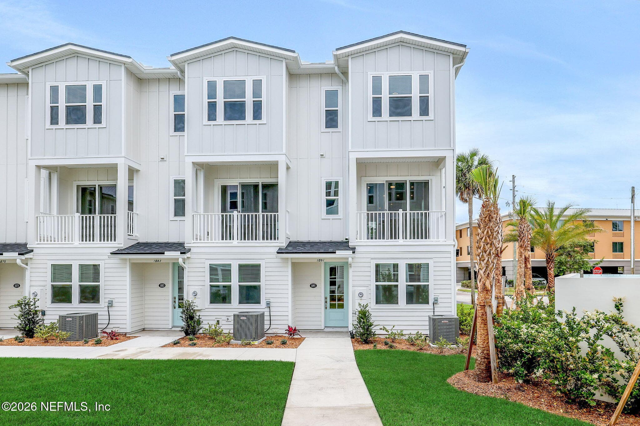 Photo 4 of 1091 1ST Avenue N, Jacksonville Beach, FL 32250