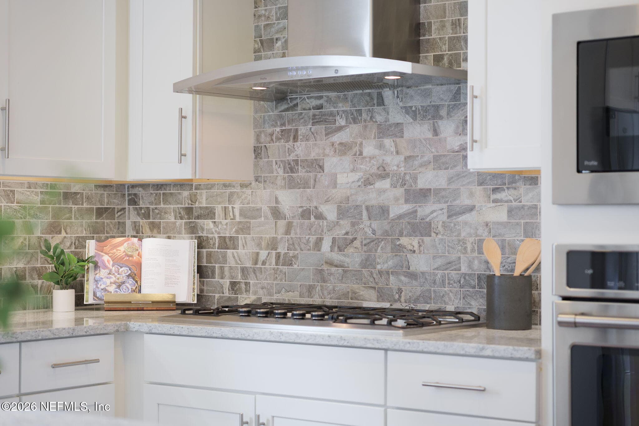 Such Pretty Details in the Kitchen! — 316 WHISPER ROCK Drive, Ponte Vedra, FL 32081