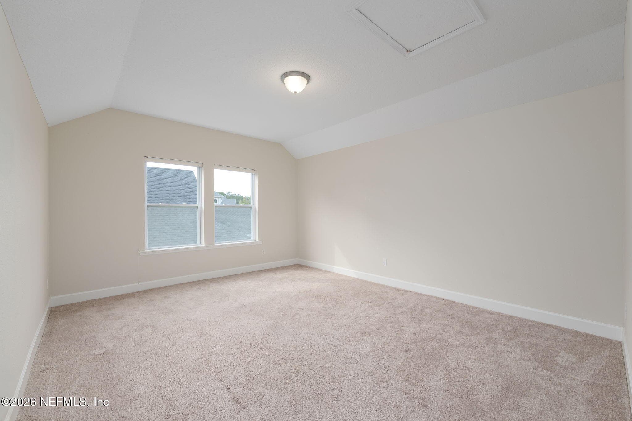 HUGE bonus space can be anything... — 316 WHISPER ROCK Drive, Ponte Vedra, FL 32081