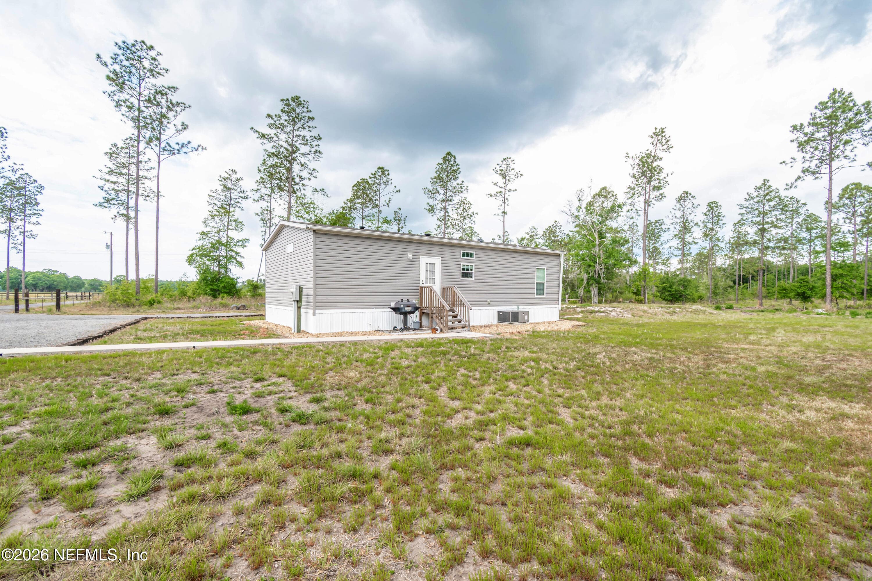 Photo 35 of 7697 BILL DAVIS Road, Glen St. Mary, FL 32040