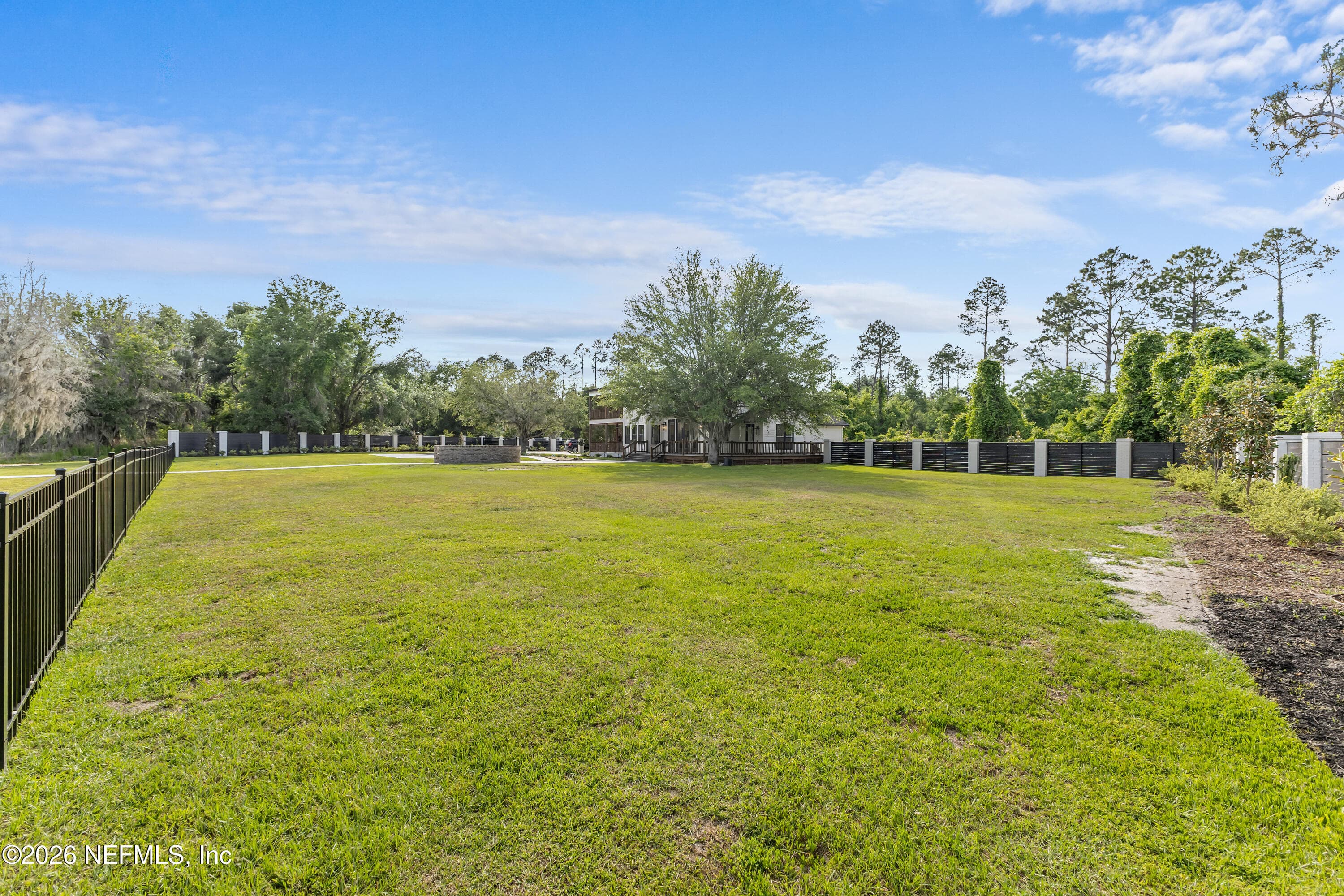Photo 14 of 300 NW TALQUIN Court, Jennings, FL 32053