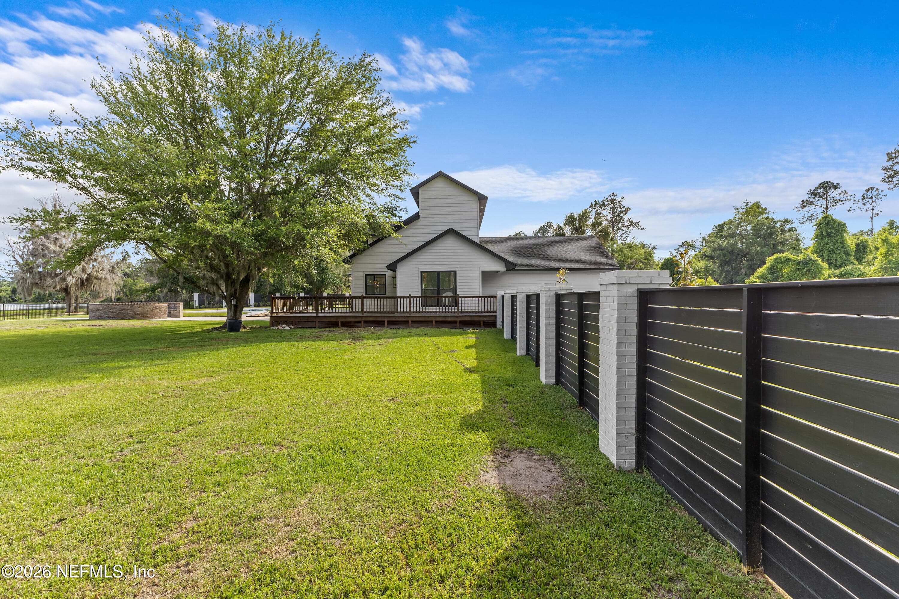 Photo 15 of 300 NW TALQUIN Court, Jennings, FL 32053