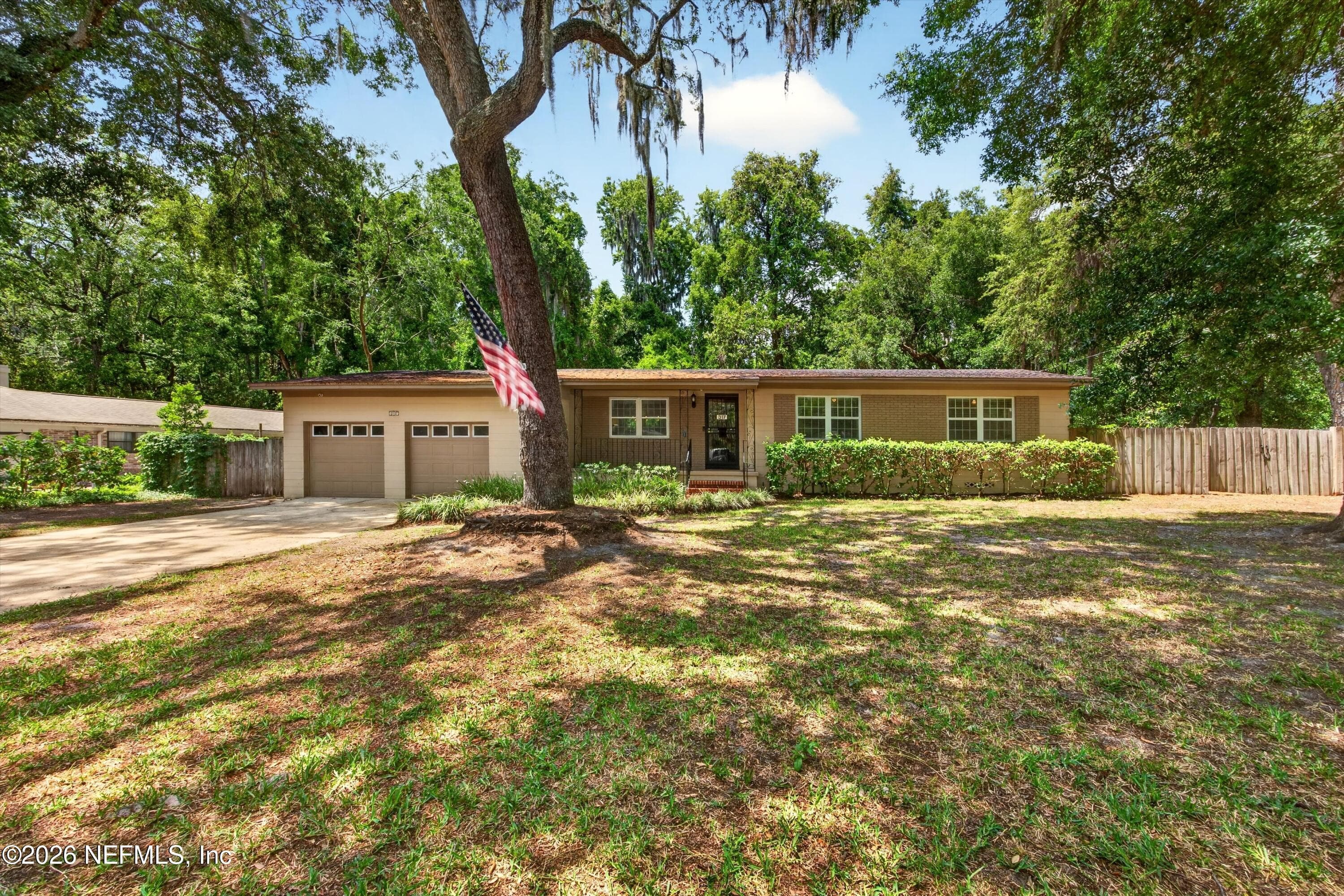 Photo 2 of 317 FROG HOLLOW Road, Orange Park, FL 32073