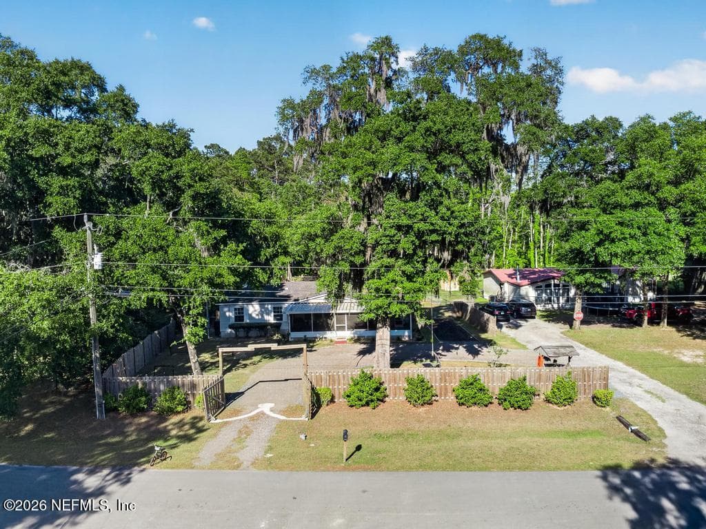 Photo 8 of 86112 LOFTON Court, Yulee, FL 32097