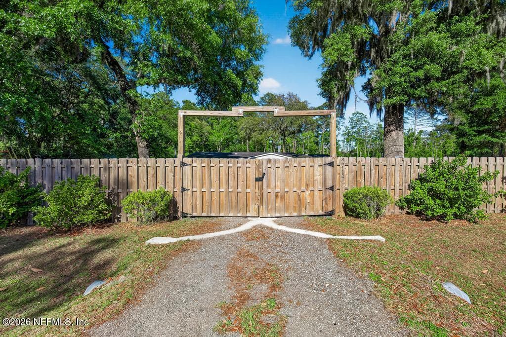 Photo 11 of 86112 LOFTON Court, Yulee, FL 32097
