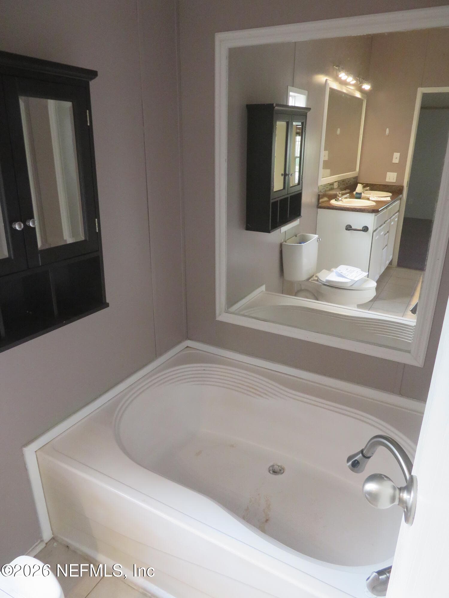 Bath 1 - Garden Tub — 264 VINTAGE OAK Circle, St. Augustine, FL 32092