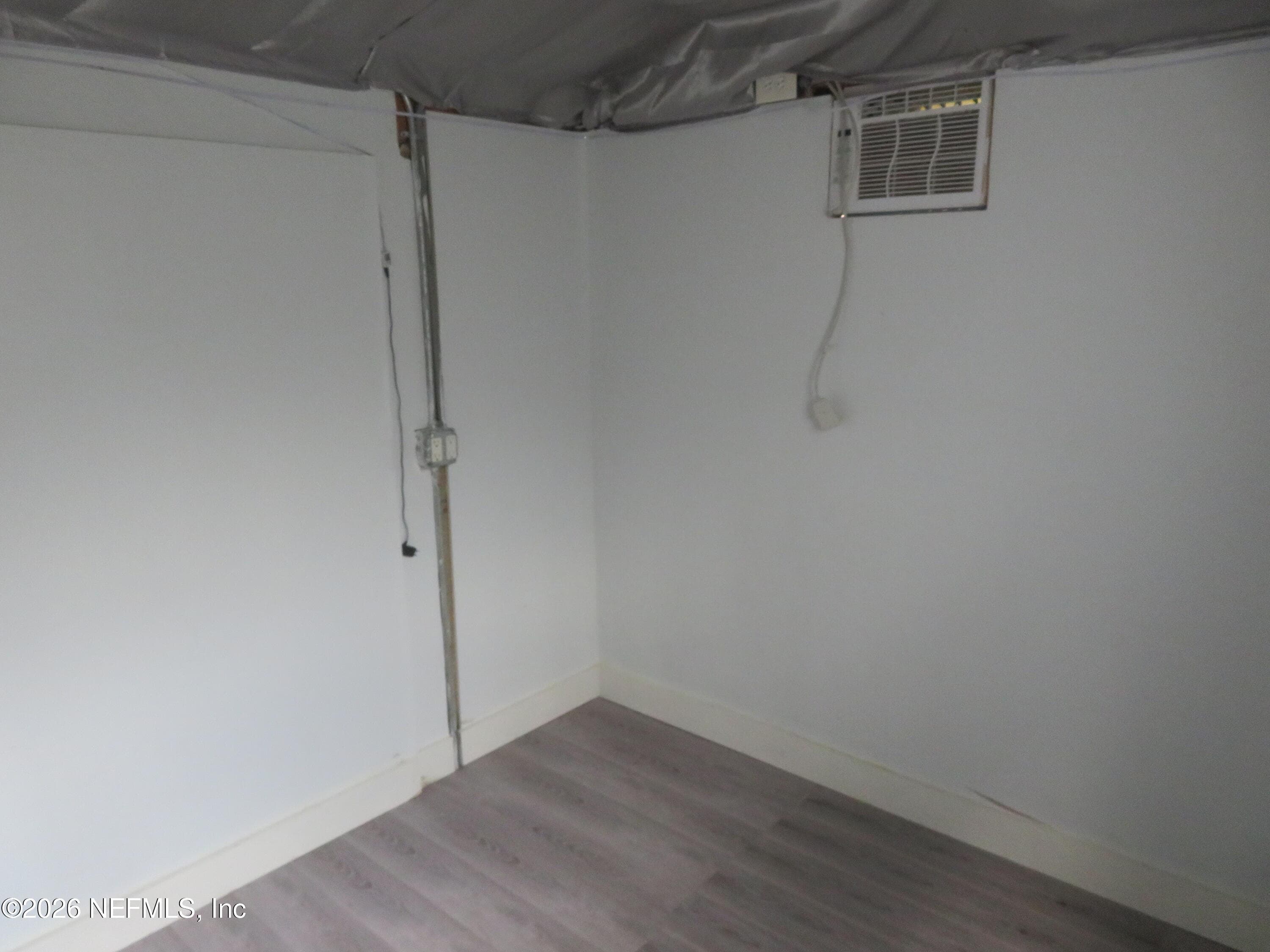 Air-Conditioned Room (off workshop) — 264 VINTAGE OAK Circle, St. Augustine, FL 32092