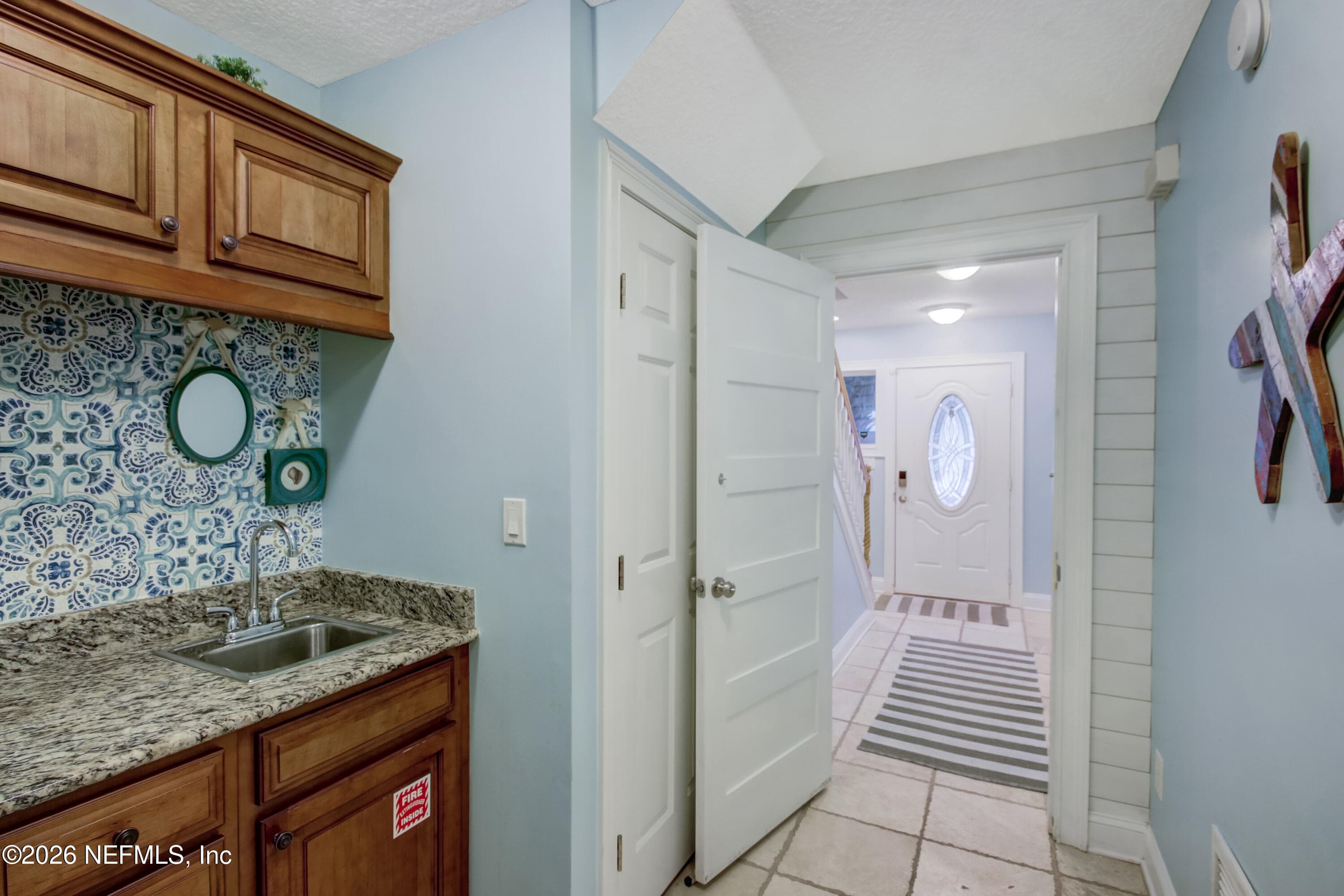 Photo 7 of 107 12TH Avenue S, Jacksonville Beach, FL 32250