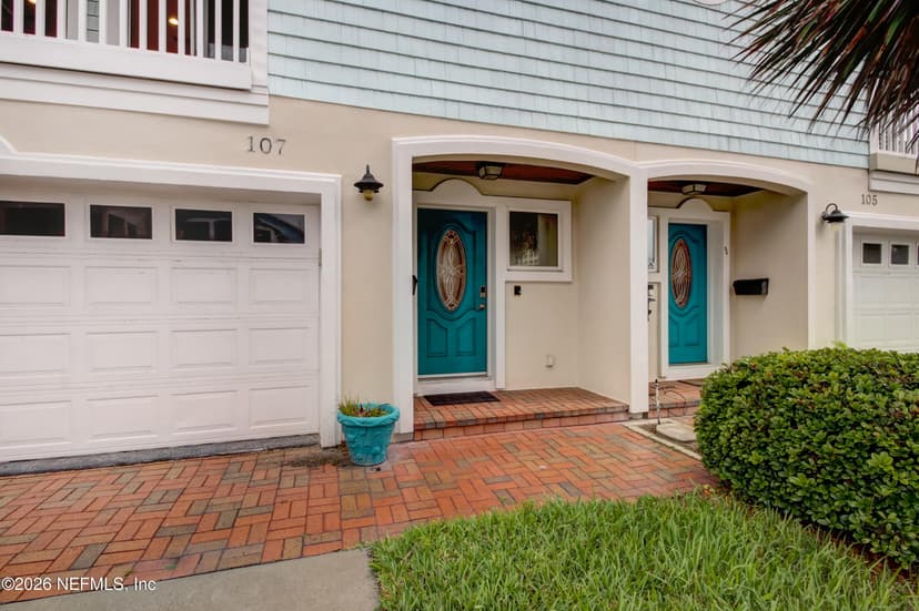 107 12th Avenue S, Jacksonville Beach, FL 32250