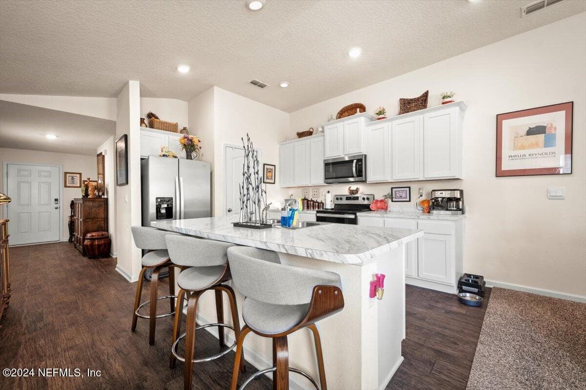 Photo 9 of 2302 FALLING STAR Lane, Green Cove Springs, FL 32043