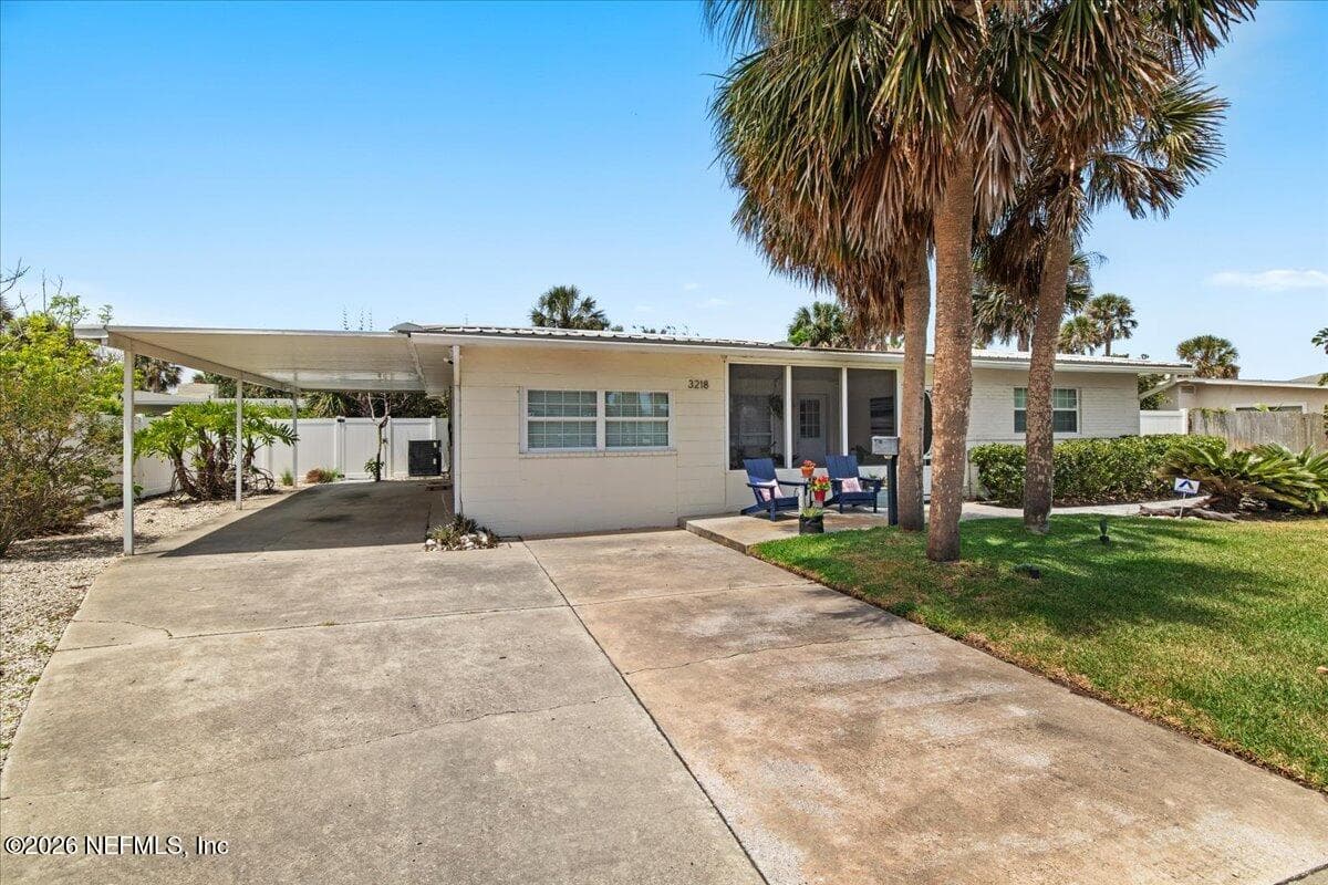 Photo 5 of 3218 1ST Street S, Jacksonville Beach, FL 32250