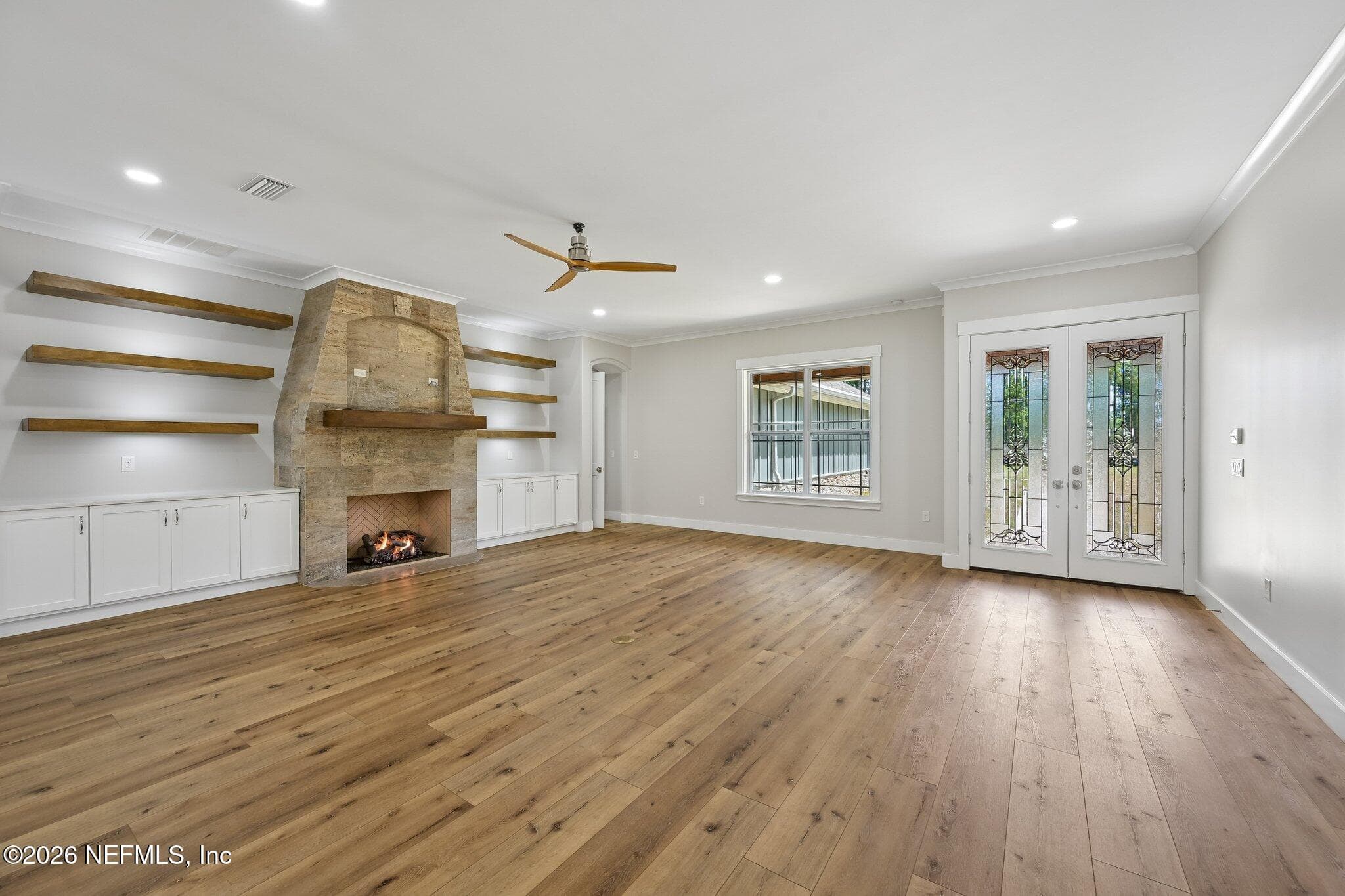 Photo 8 of 720 ARTHUR MOORE Drive, Green Cove Springs, FL 32043